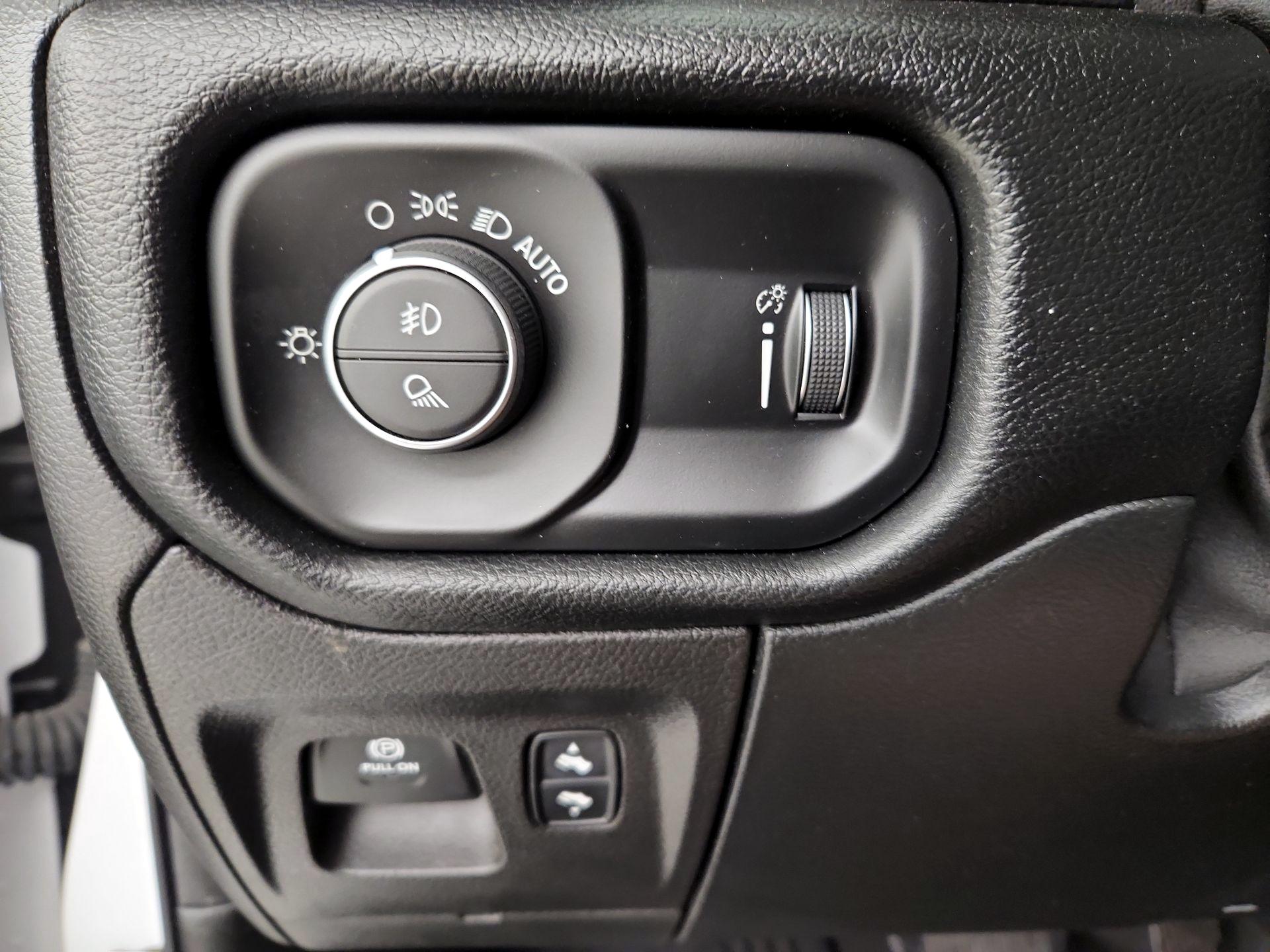 Thumbnail: 2020 RAM 1500 - 13