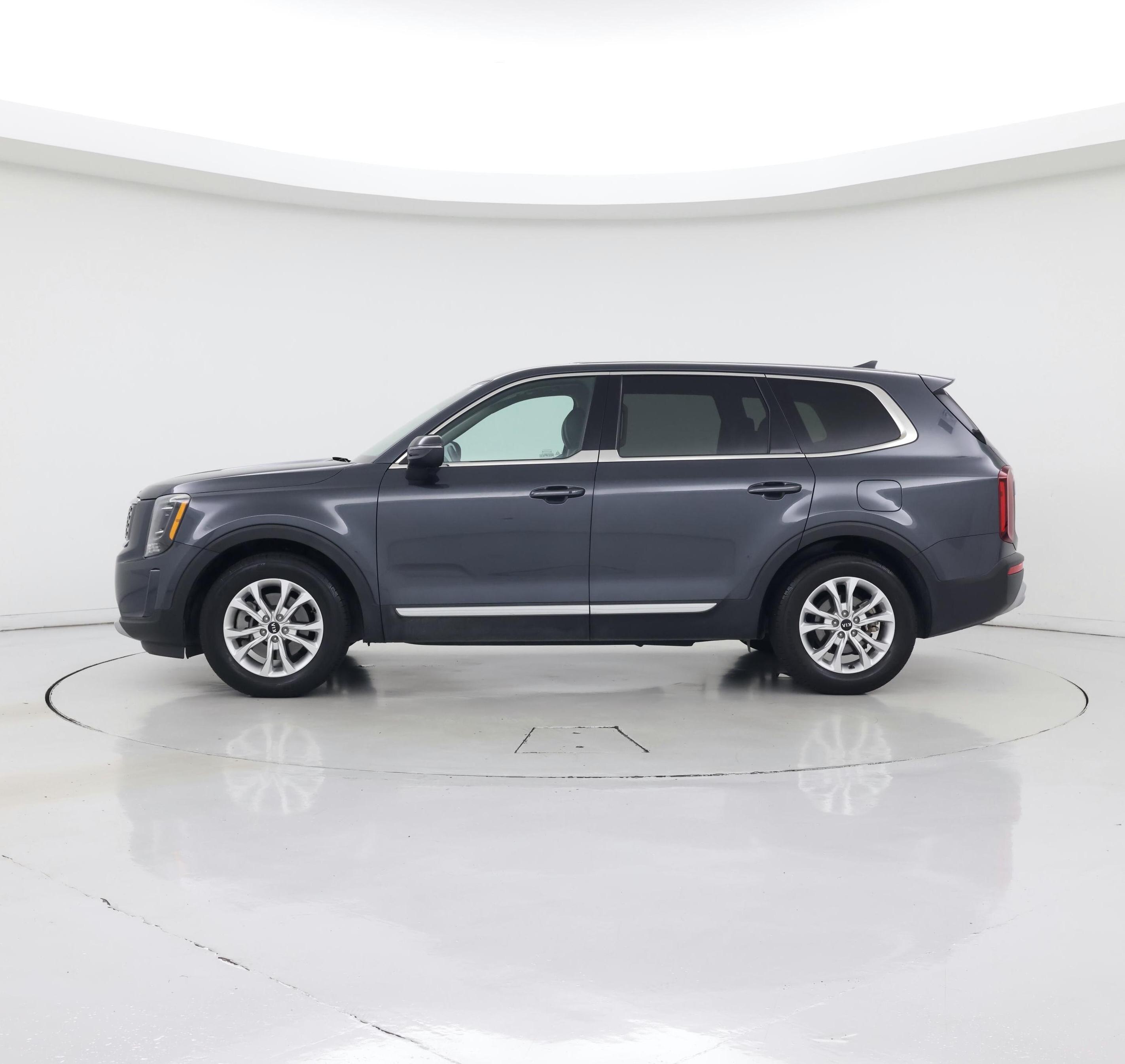 Thumbnail: 2020 Kia Telluride - 3