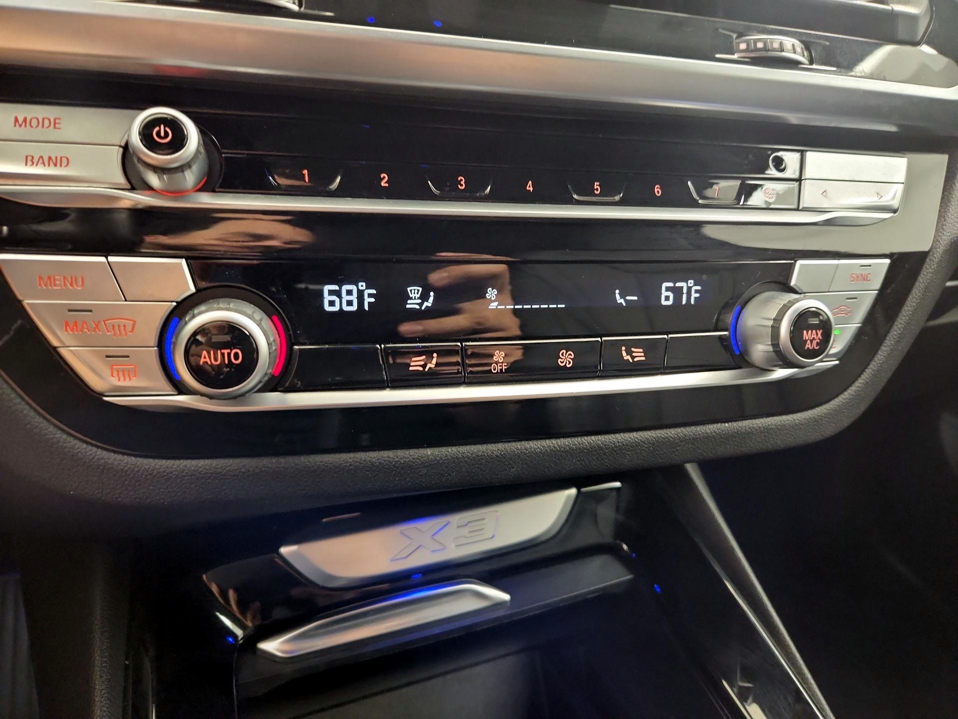 Thumbnail: 2021 BMW X3 - 17