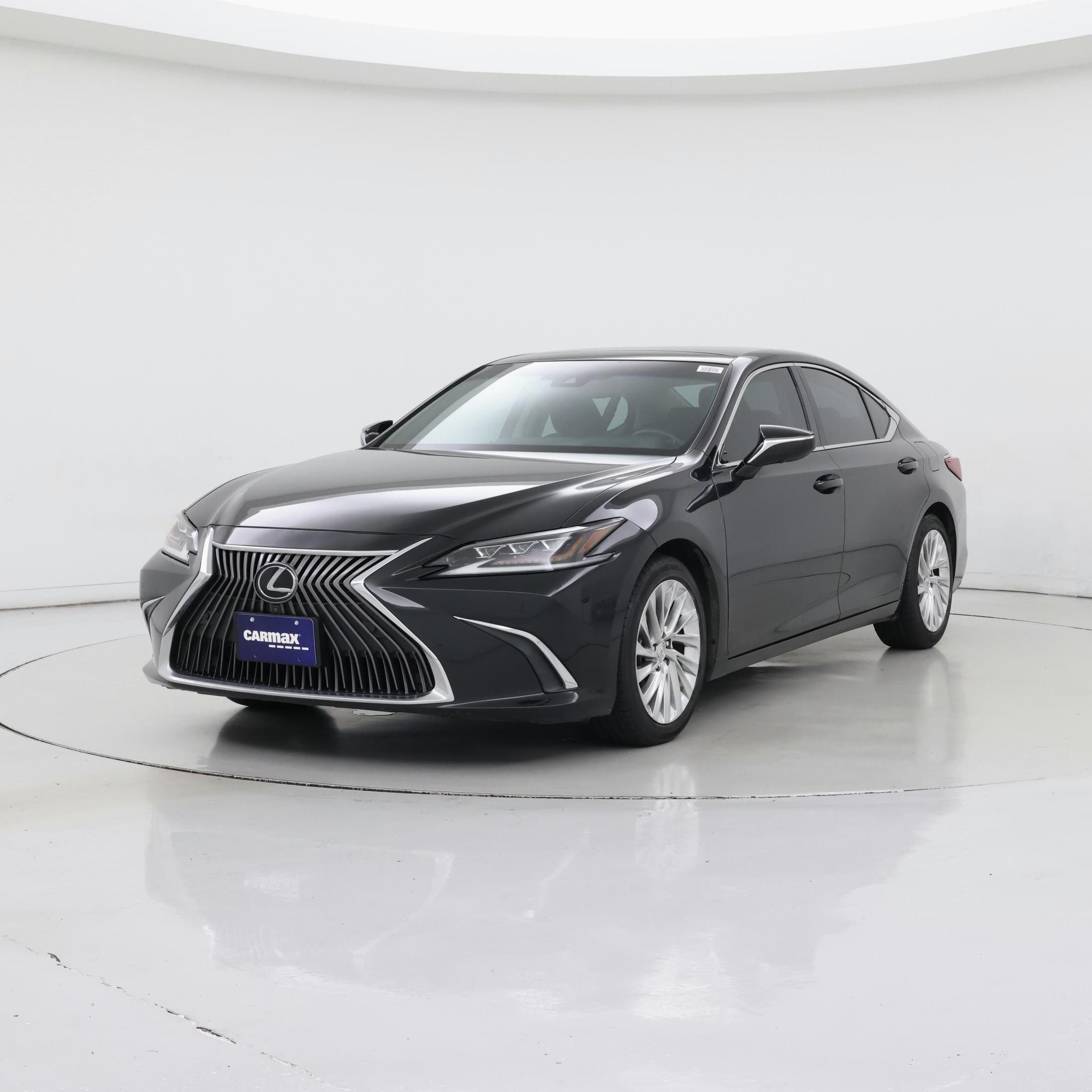 Thumbnail: 2019 Lexus ES - 4