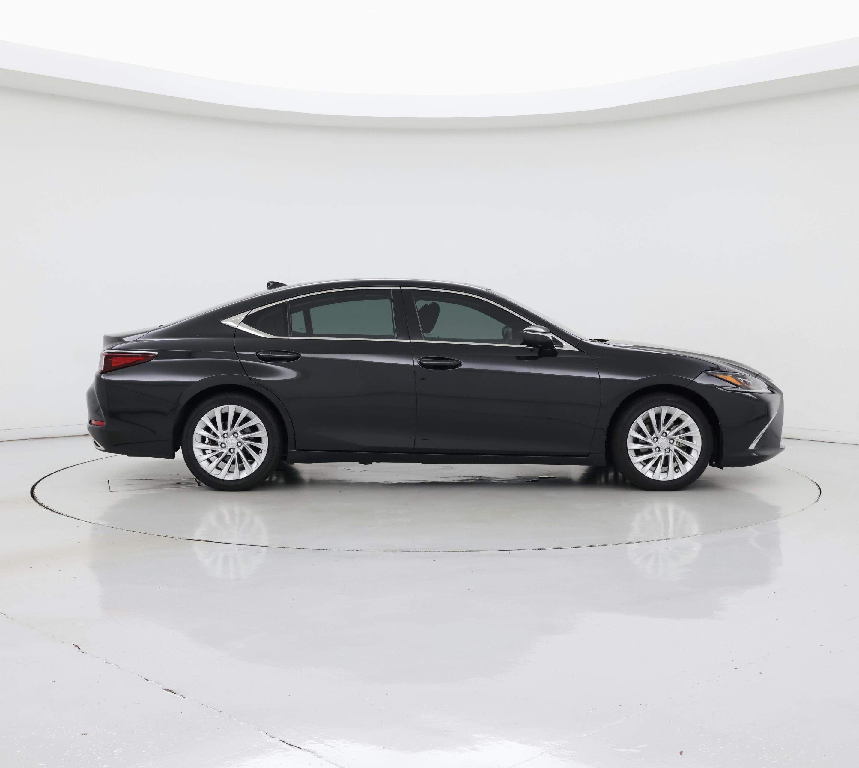 Thumbnail: 2019 Lexus ES - 7