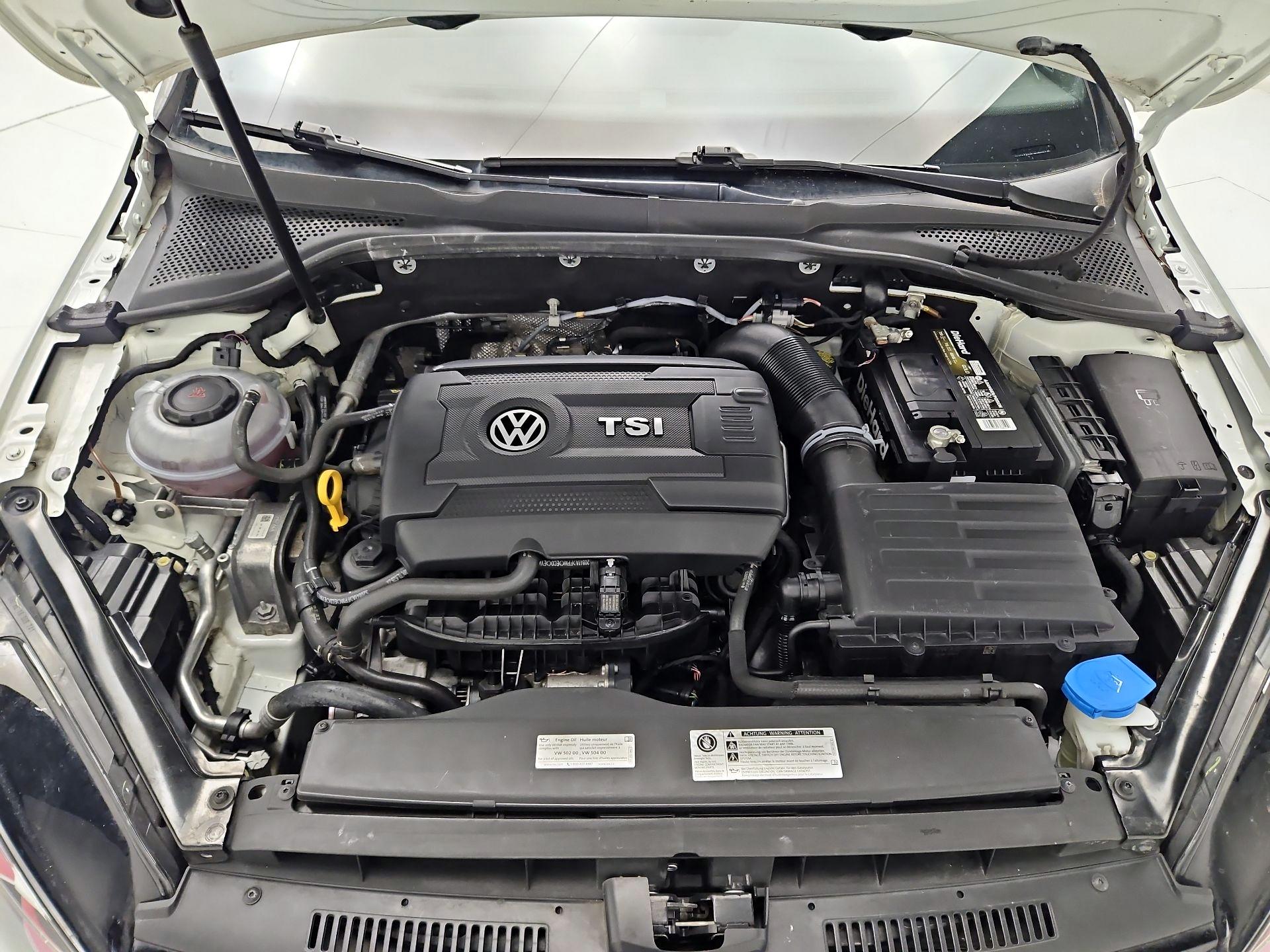 Thumbnail: 2018 Volkswagen Golf - 19