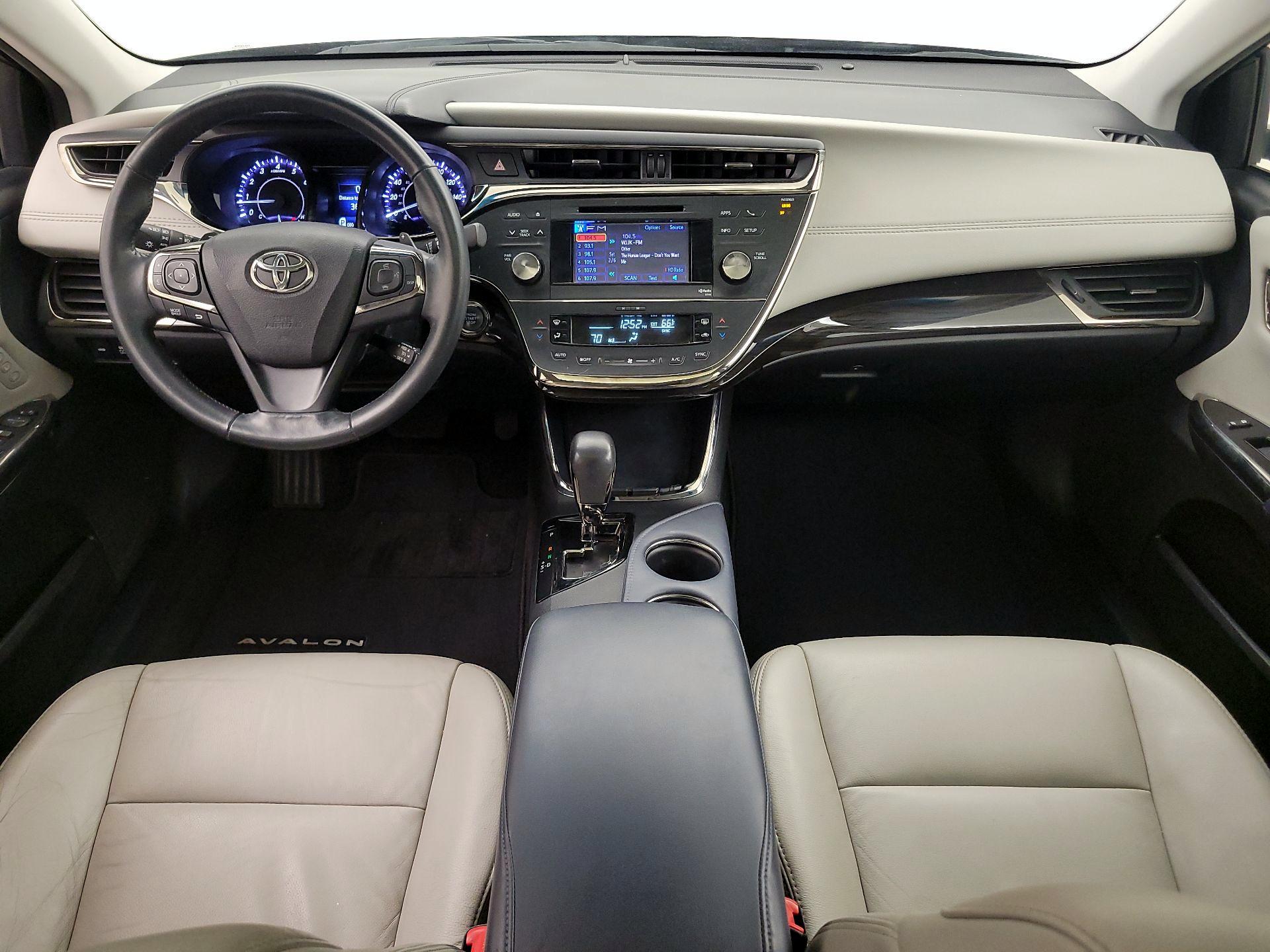 Thumbnail: 2014 Toyota Avalon - 9