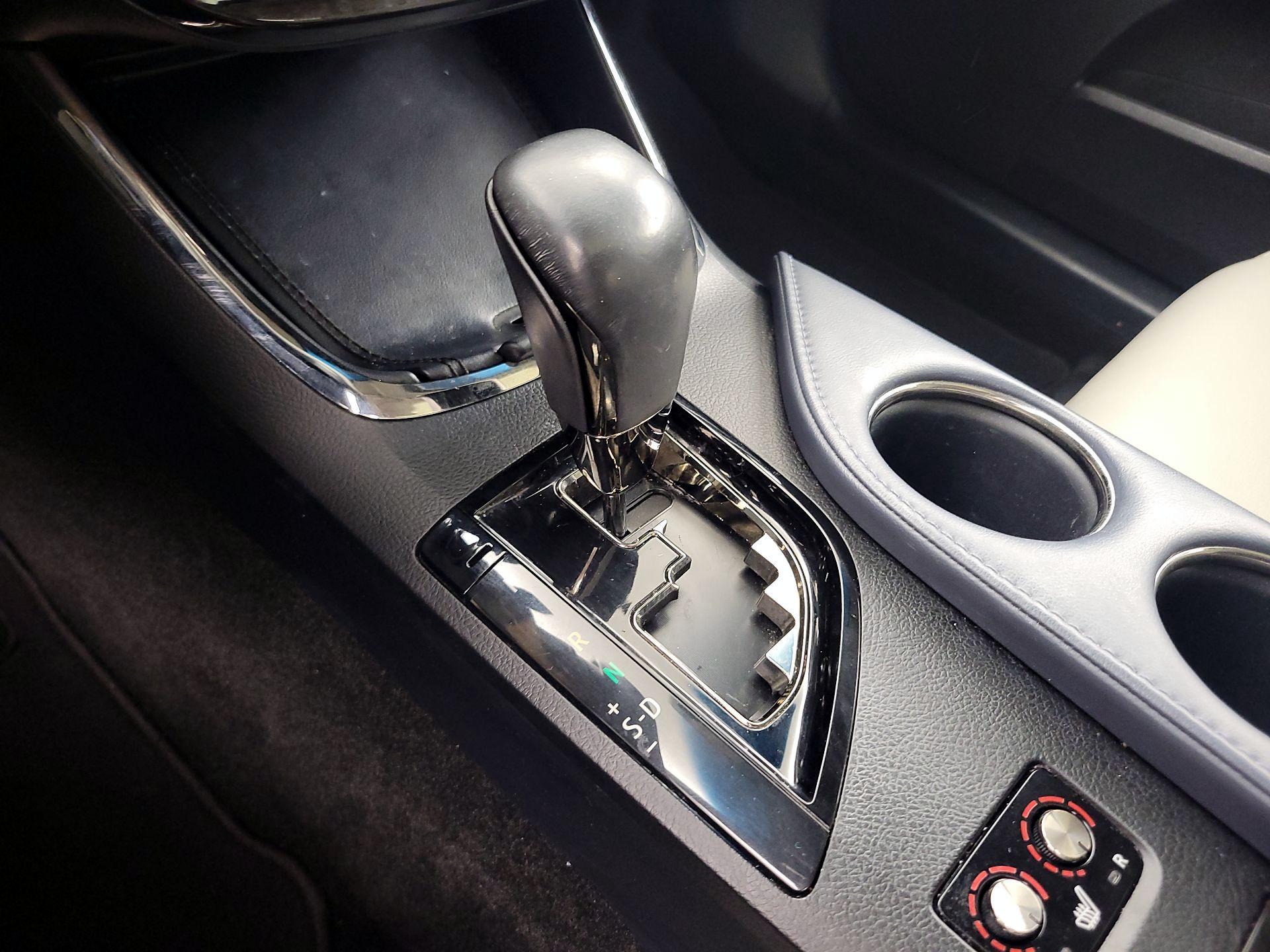 Thumbnail: 2014 Toyota Avalon - 18