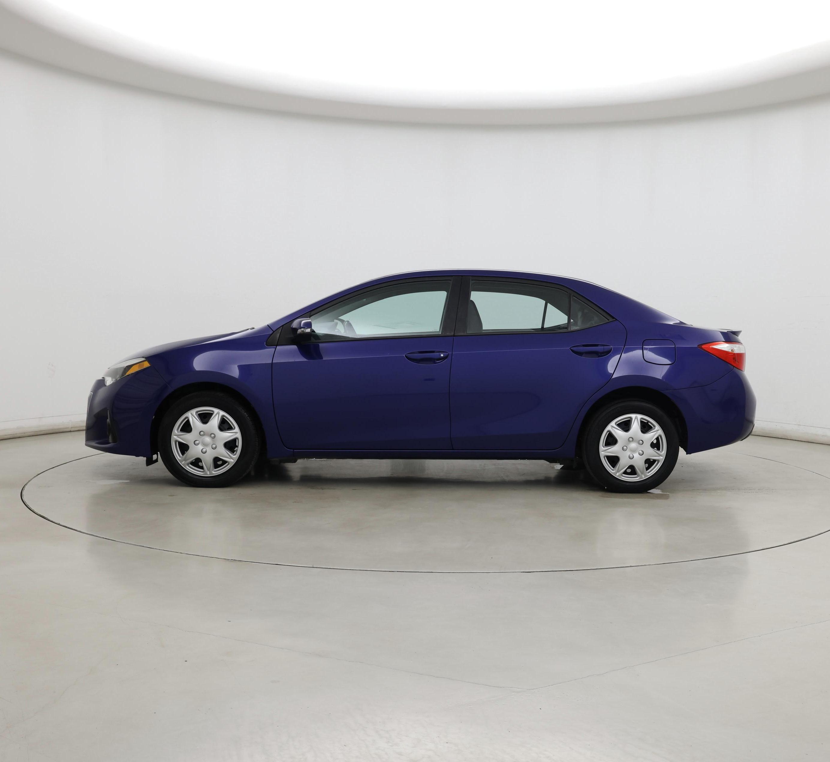 Thumbnail: 2016 Toyota Corolla - 3
