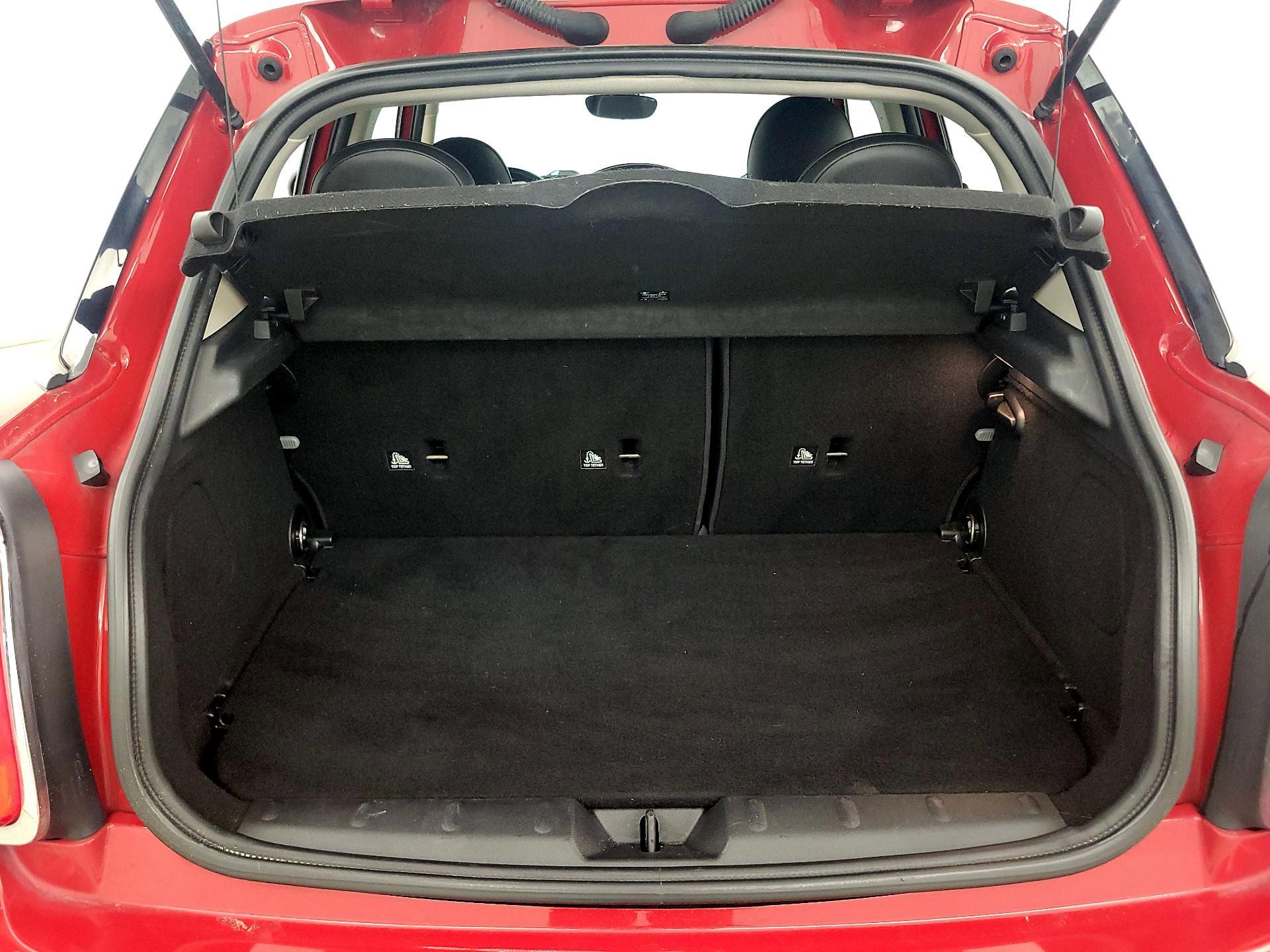 Thumbnail: 2016 MINI Cooper Hardtop - 19
