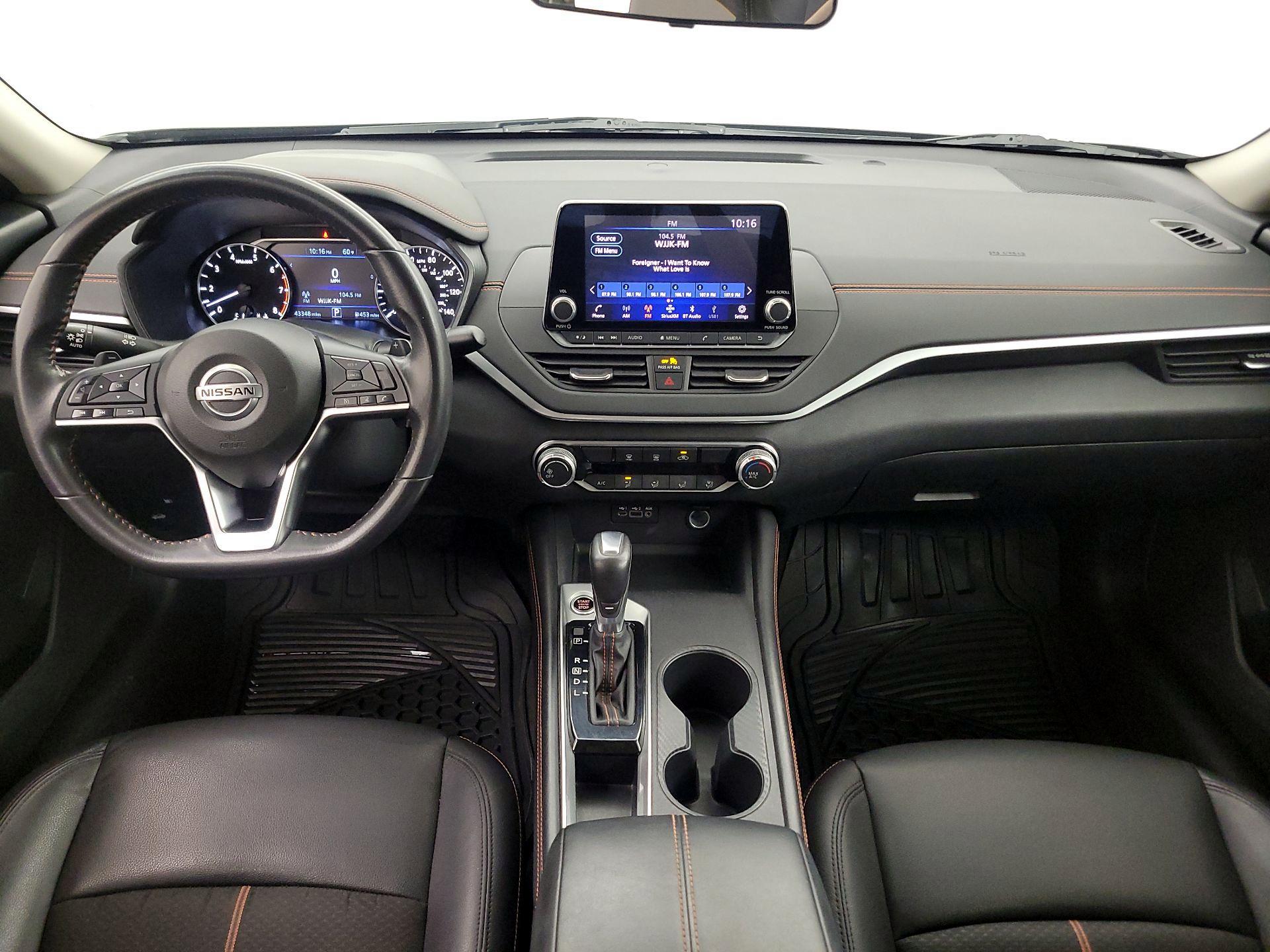 Thumbnail: 2022 Nissan Altima - 9