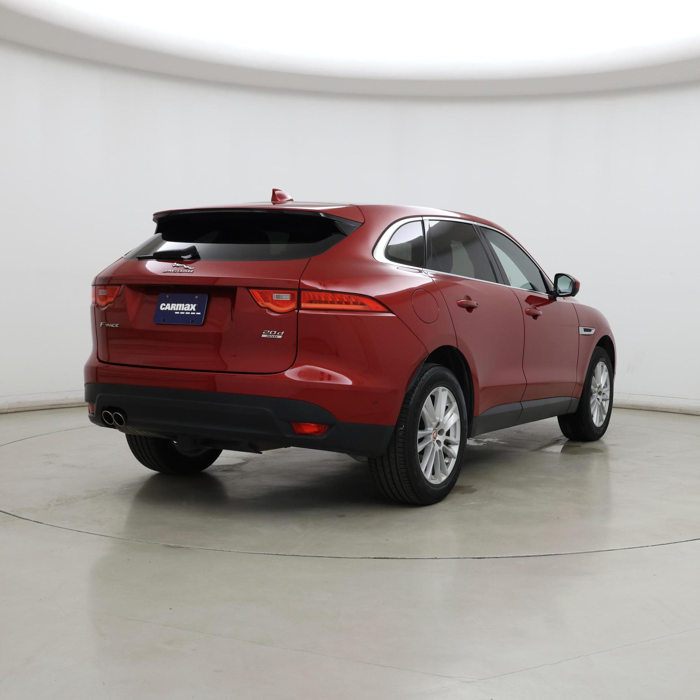 Thumbnail: 2019 Jaguar F-Pace - 8