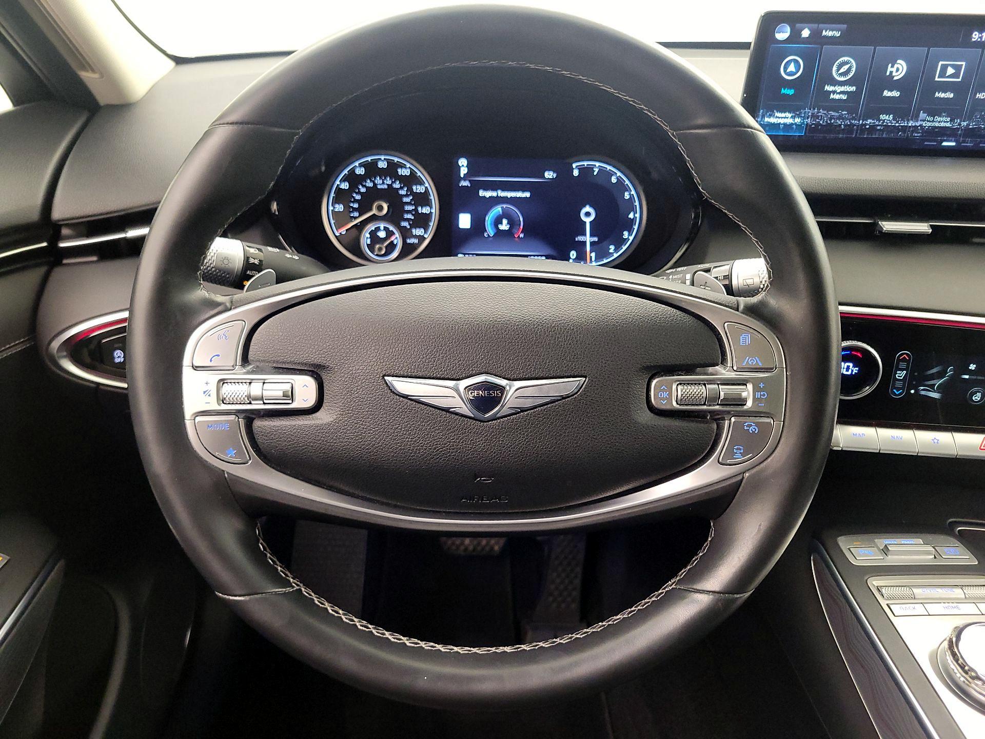 Thumbnail: 2022 Genesis GV70 - 10
