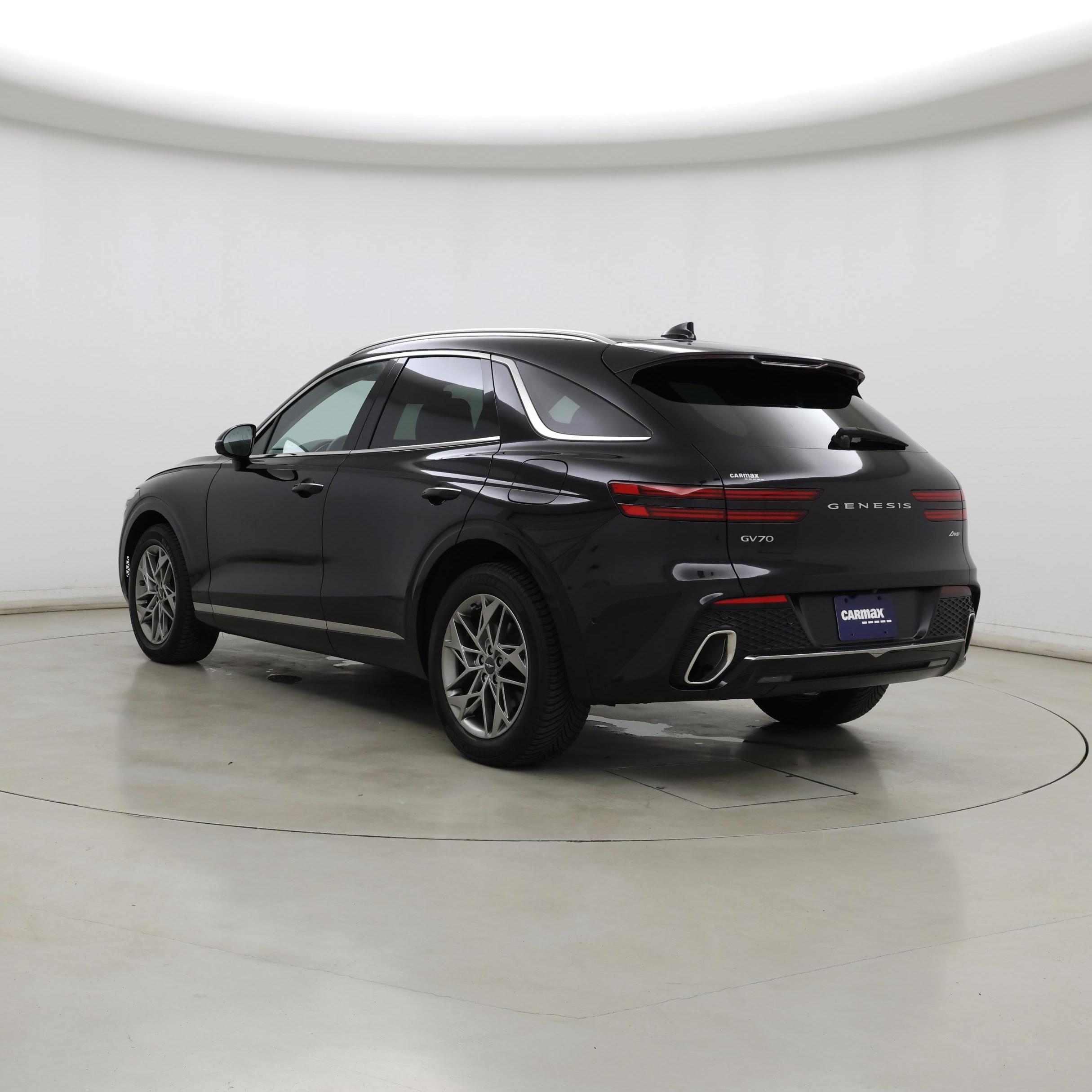 Thumbnail: 2022 Genesis GV70 - 2
