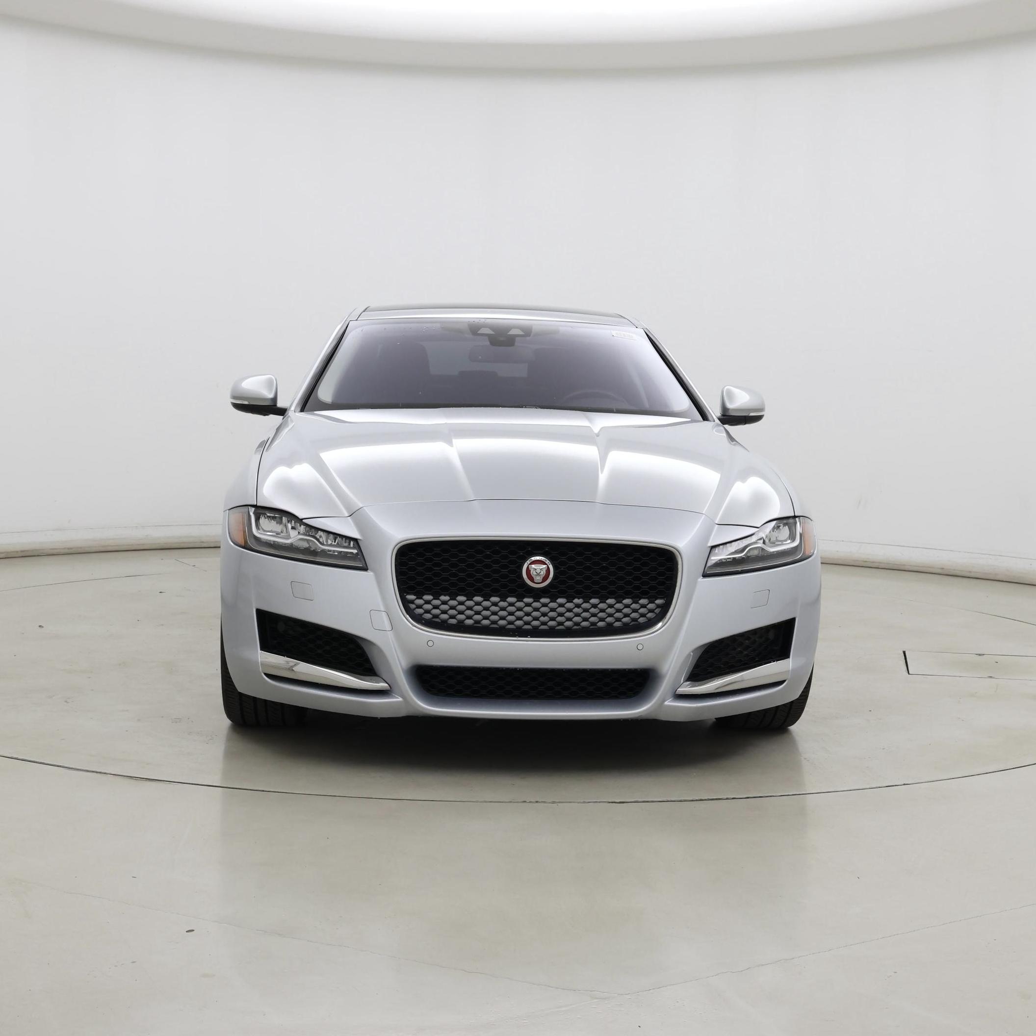 Thumbnail: 2018 Jaguar XF - 5