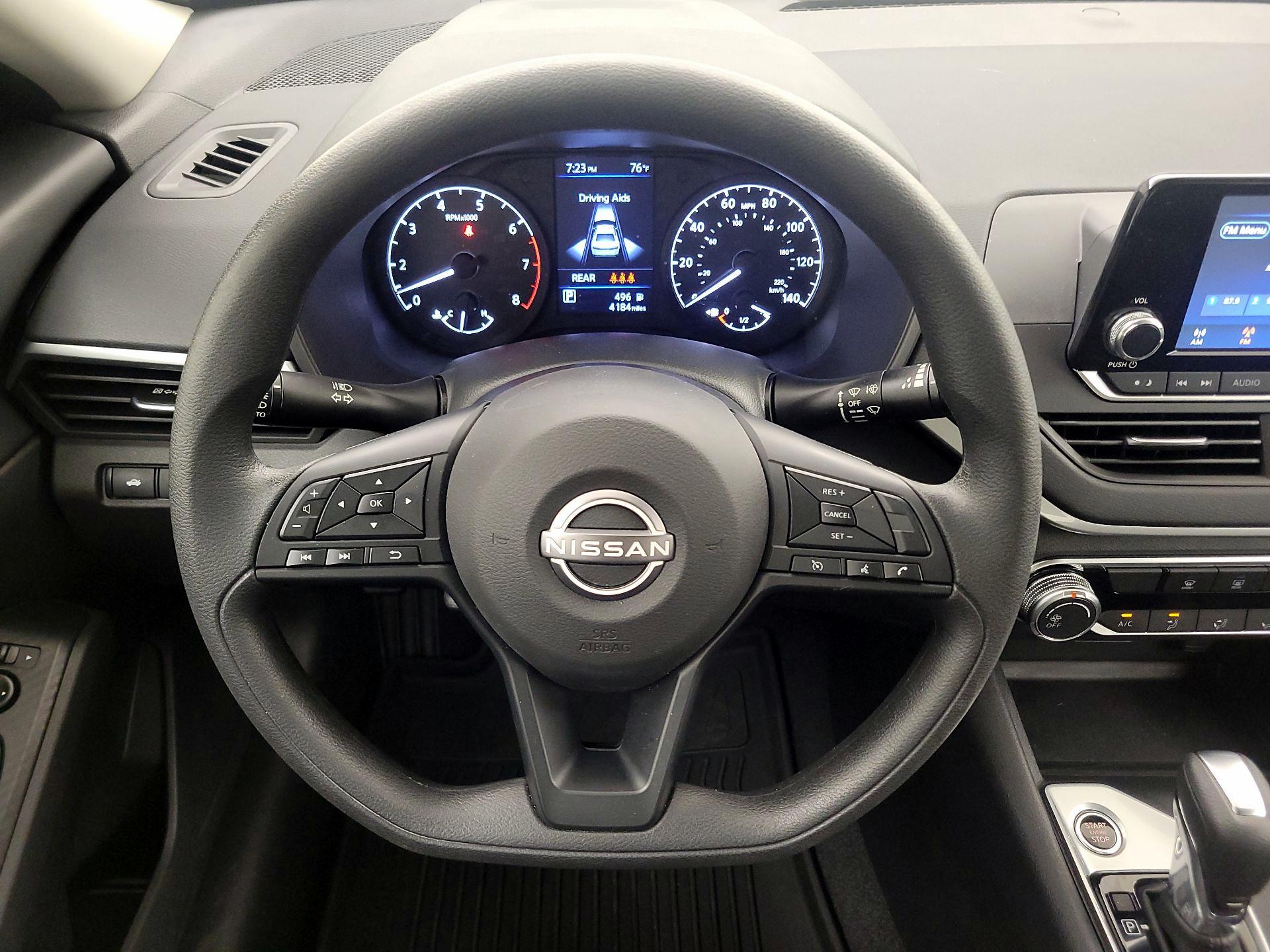 Thumbnail: 2023 Nissan Altima - 10