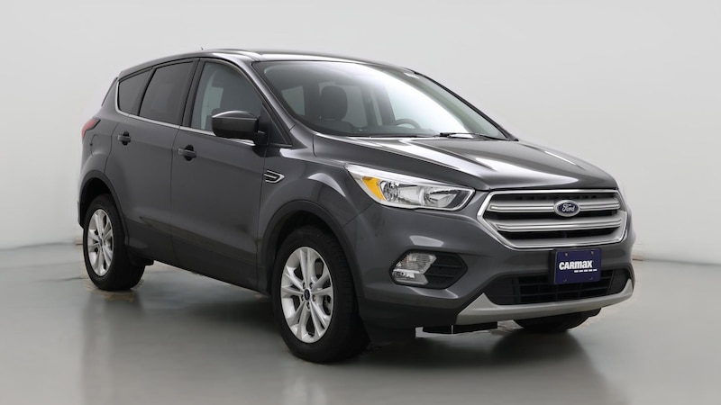 2019 Ford Escape SE Hero Image