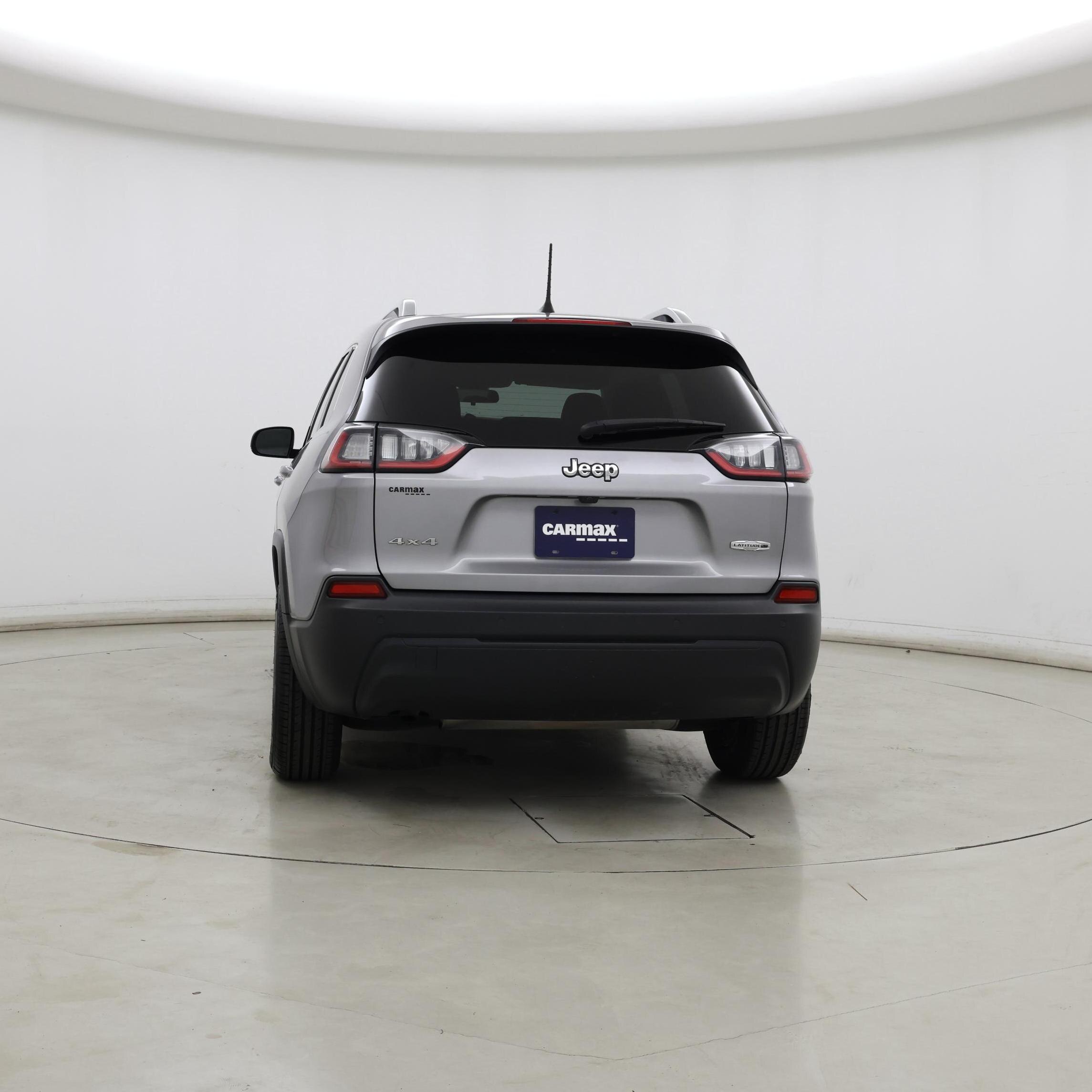 Thumbnail: 2019 Jeep Cherokee - 6