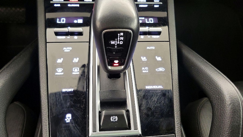 2019 Porsche Cayenne  18