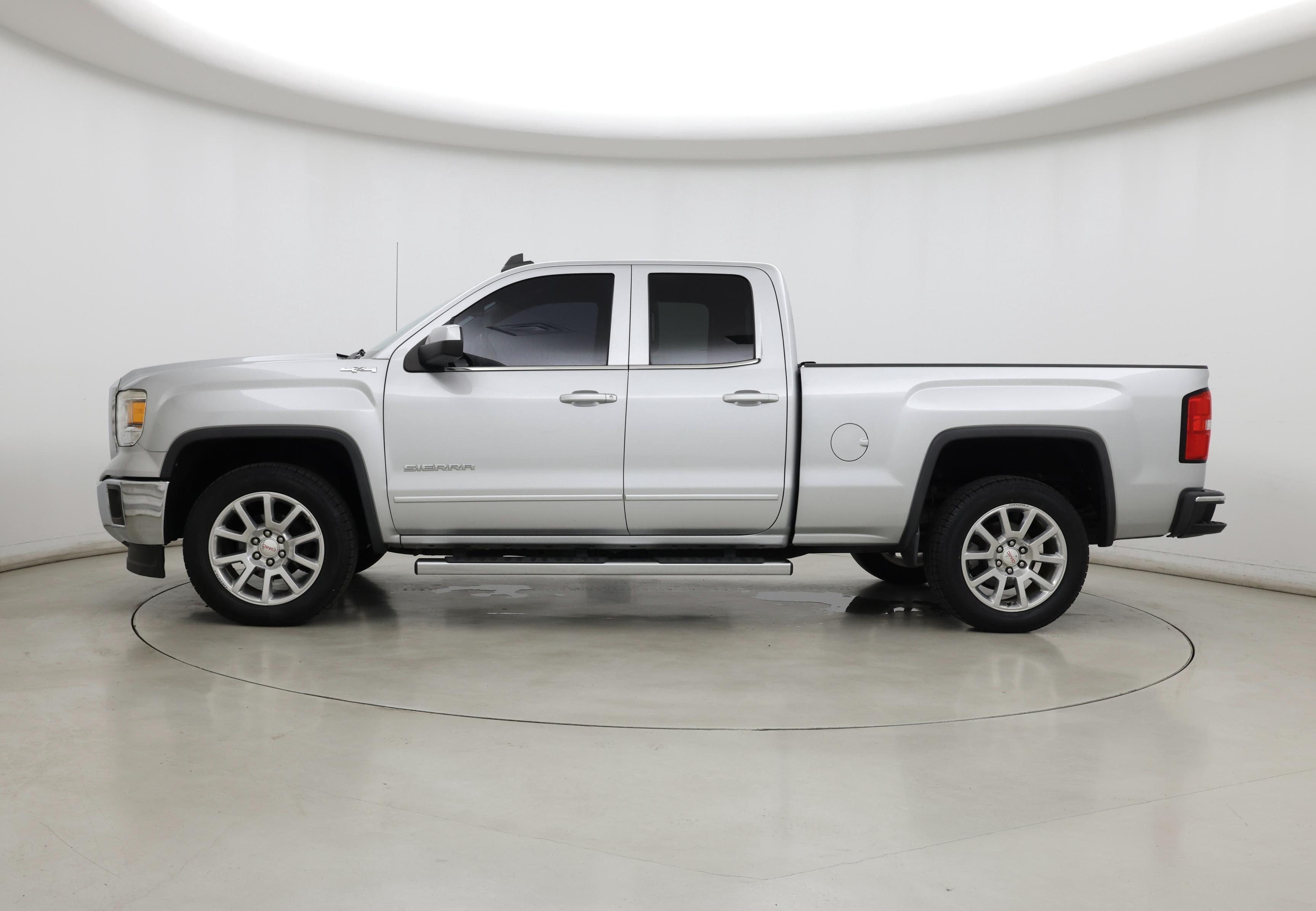 Thumbnail: 2015 GMC Sierra 1500 - 3