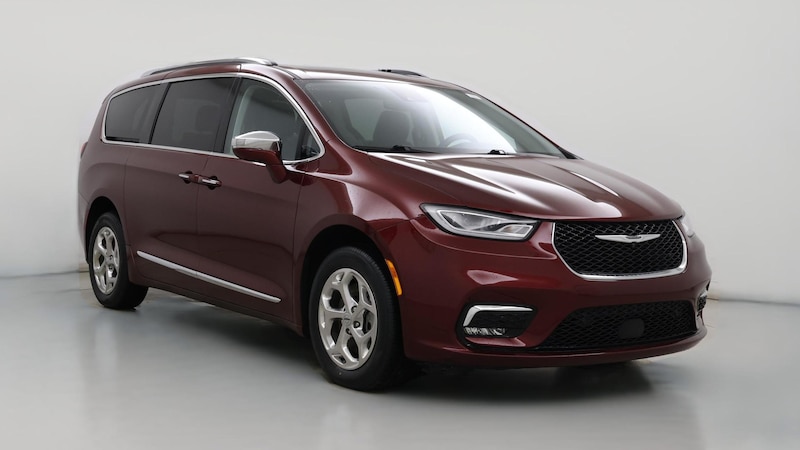 2021 Chrysler Pacifica Limited Hero Image