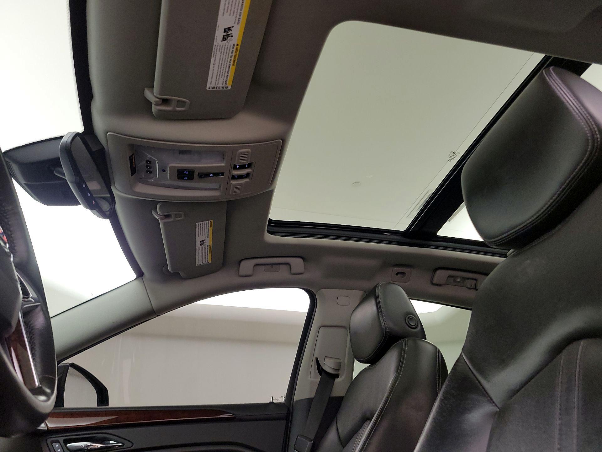 Thumbnail: 2015 Cadillac SRX - 20
