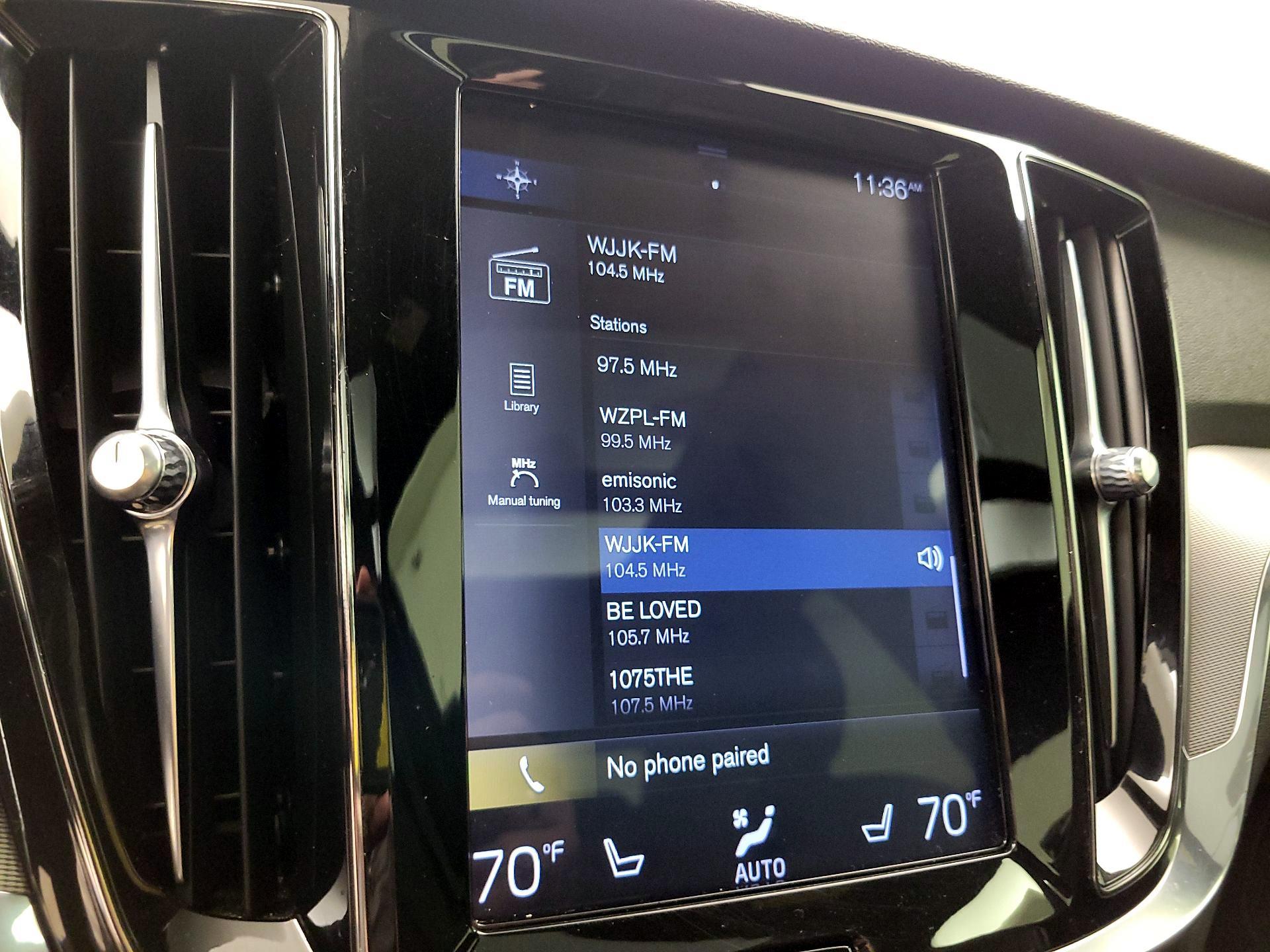 Thumbnail: 2019 Volvo S60 - 16