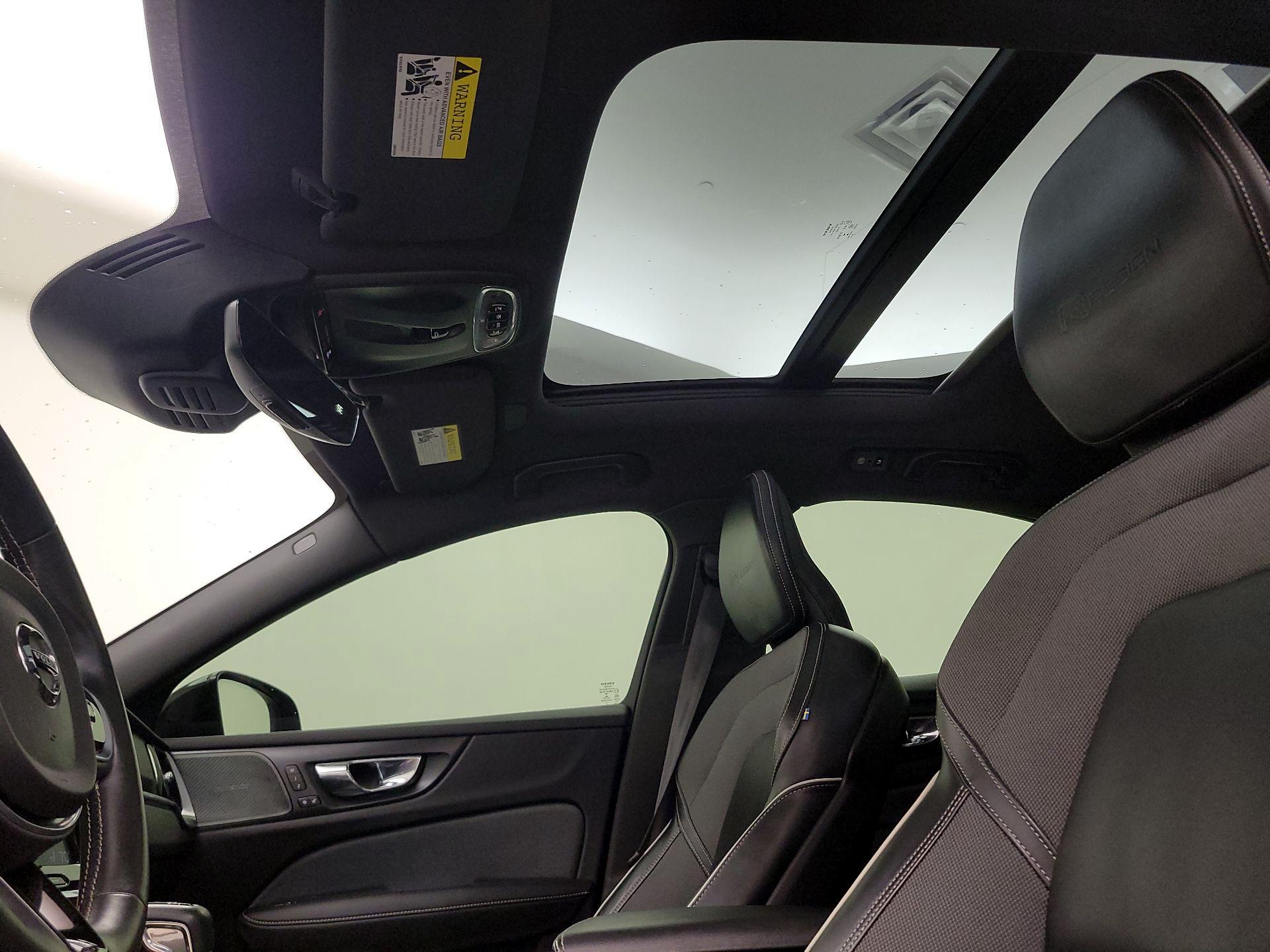 Thumbnail: 2019 Volvo S60 - 20