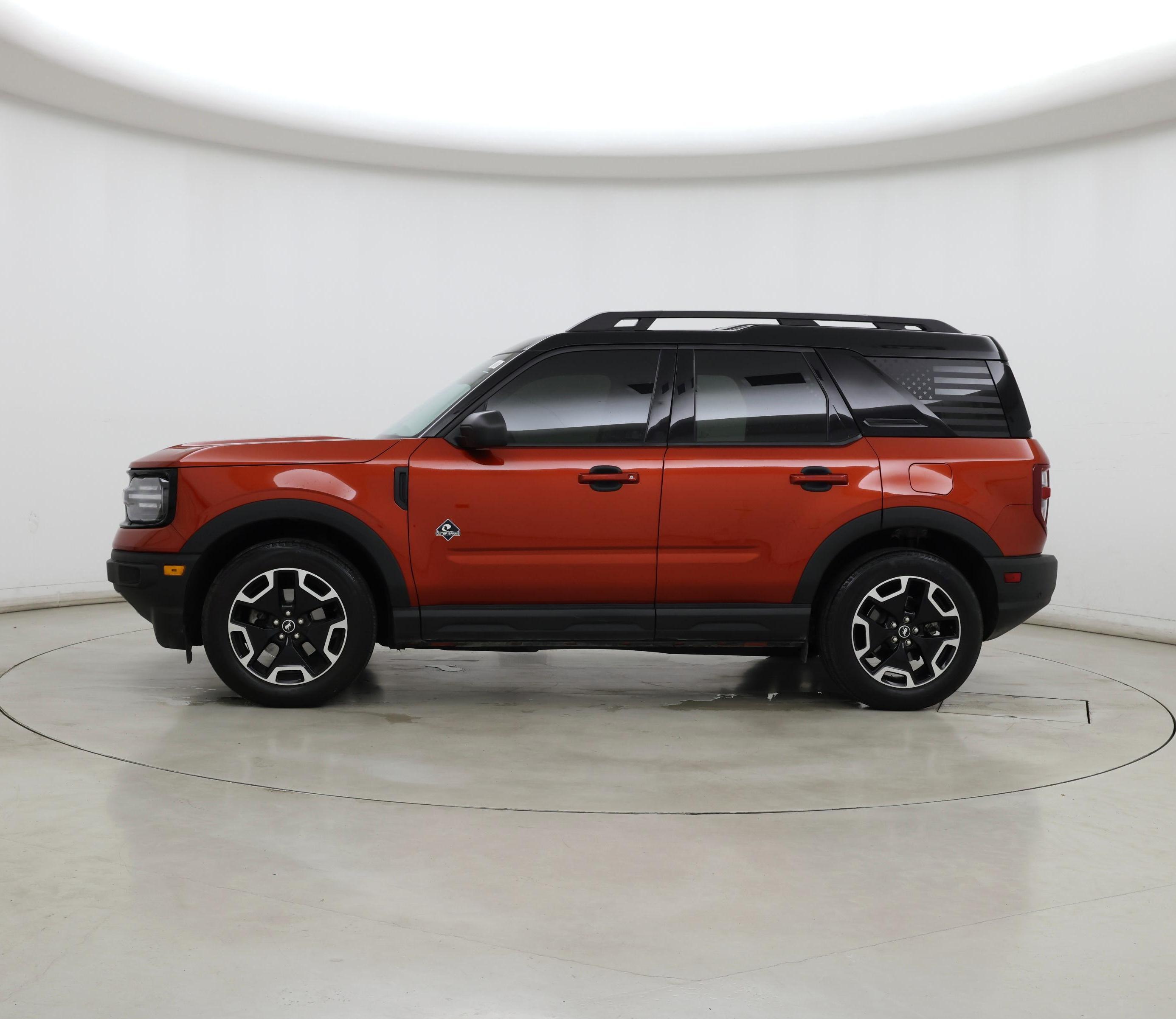 Thumbnail: 2022 Ford Bronco Sport - 3