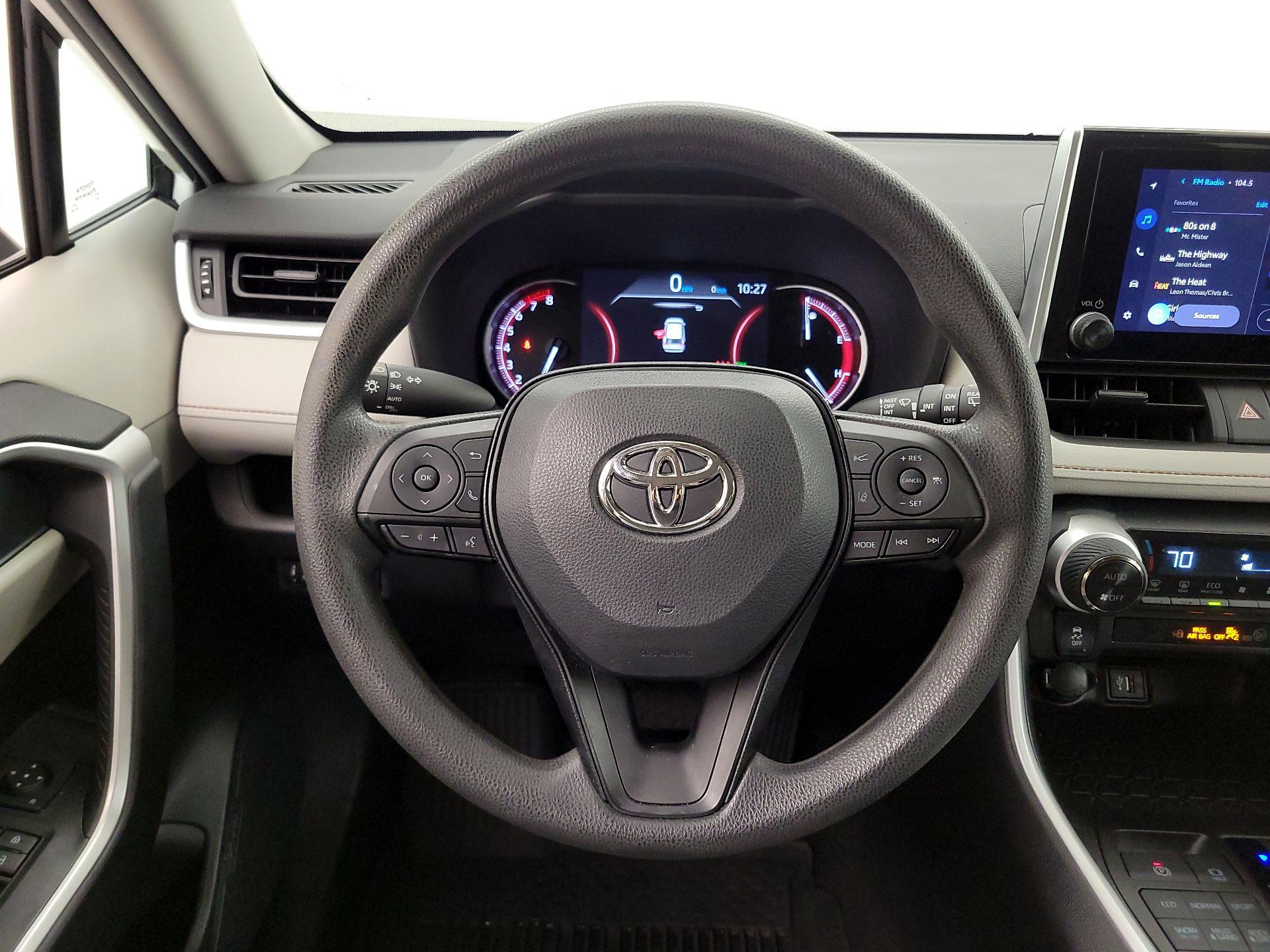Thumbnail: 2023 Toyota RAV4 - 10