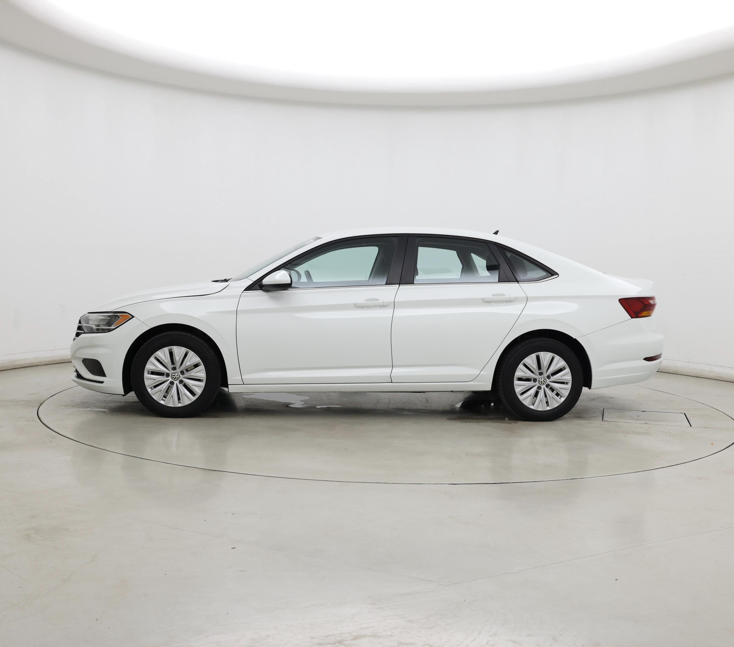 Thumbnail: 2019 Volkswagen Jetta - 3