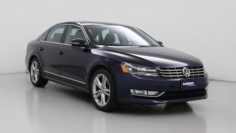 2014 Volkswagen Passat SEL Hero Image