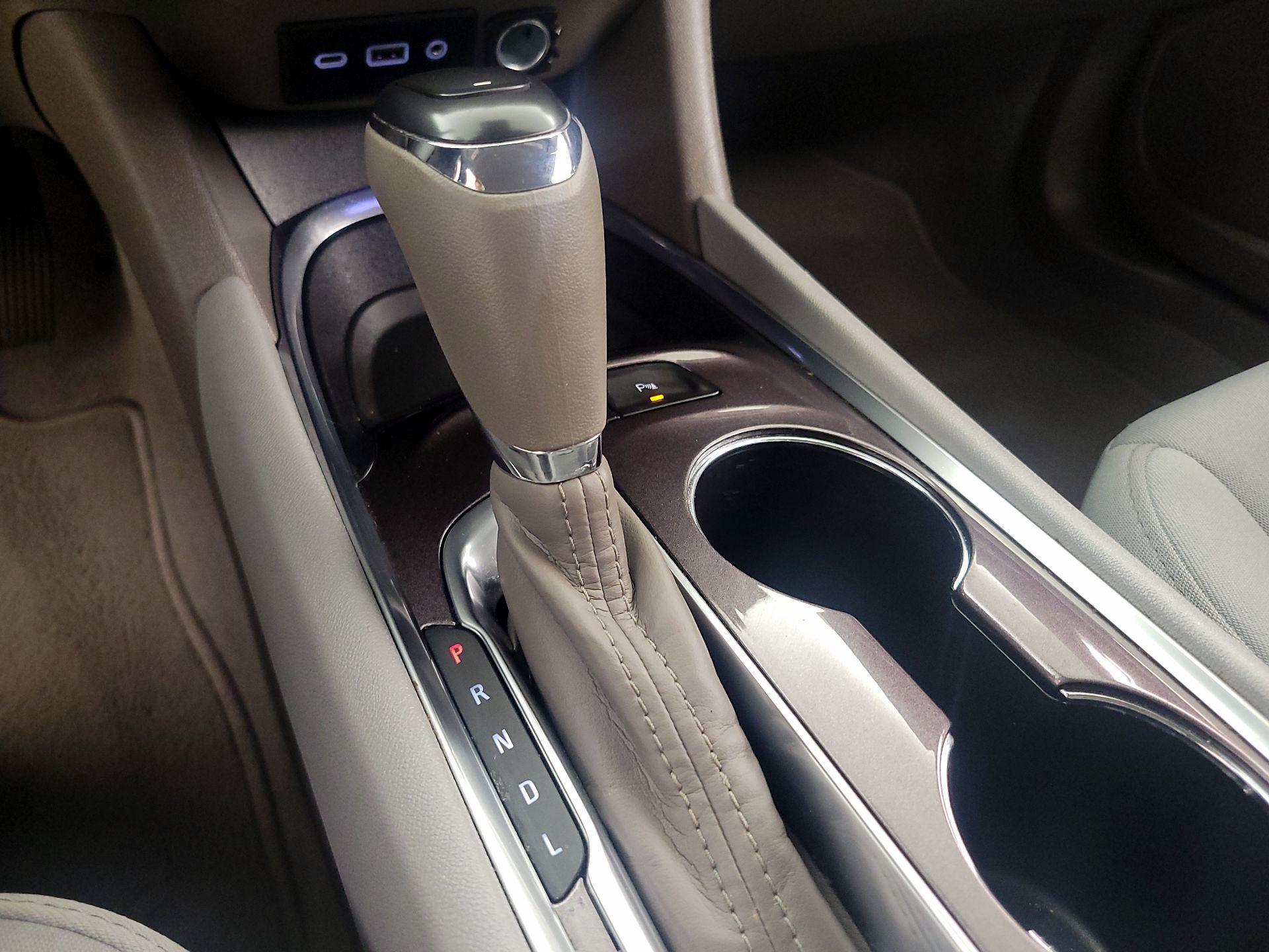 Thumbnail: 2020 Chevrolet Malibu - 17