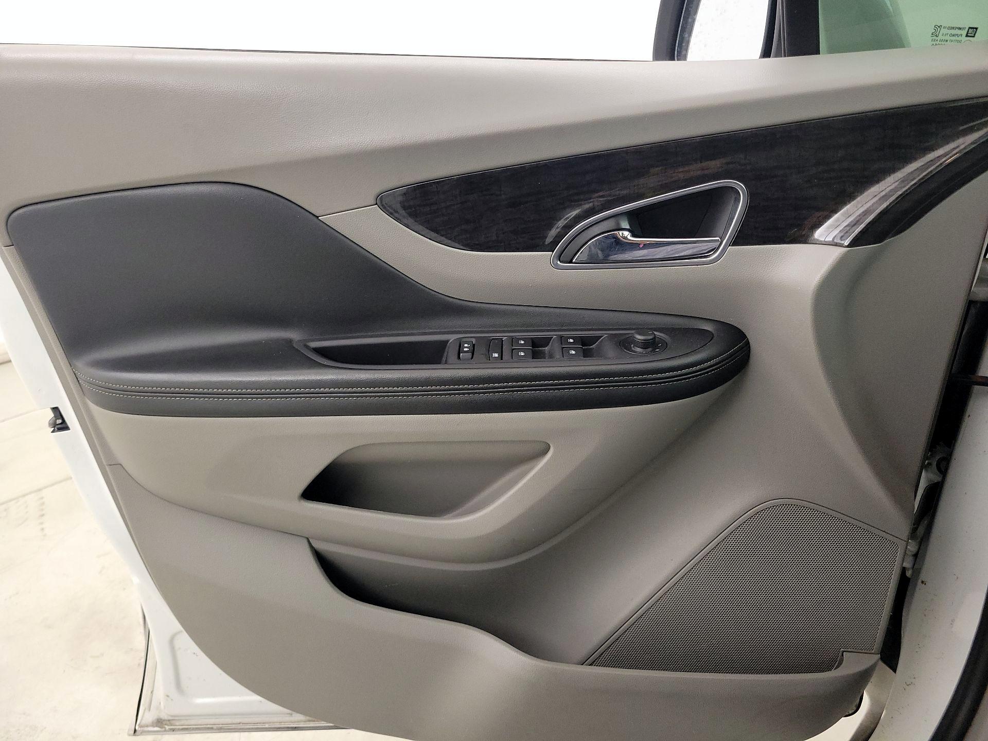 Thumbnail: 2016 Buick Encore - 12