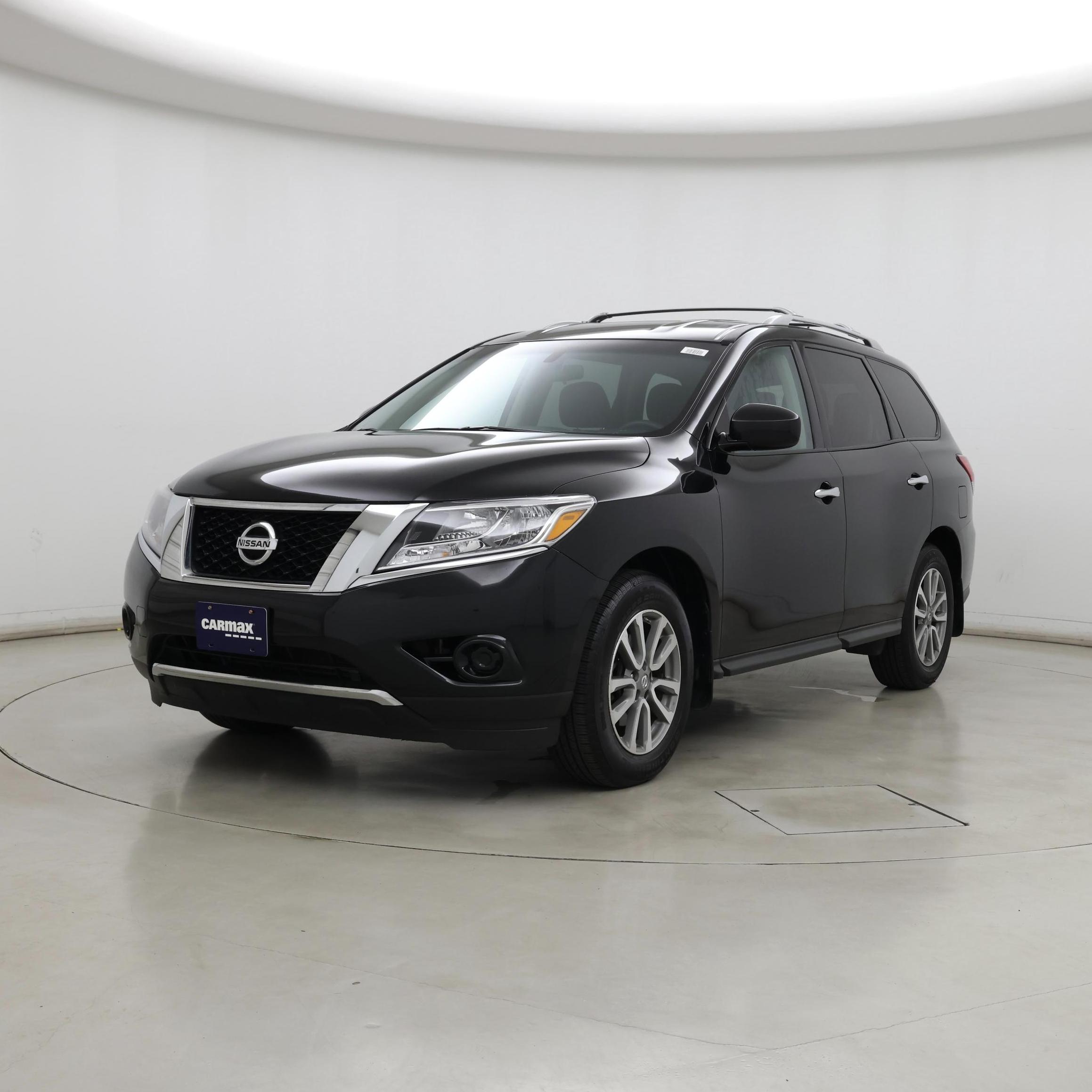 Thumbnail: 2016 Nissan Pathfinder - 4