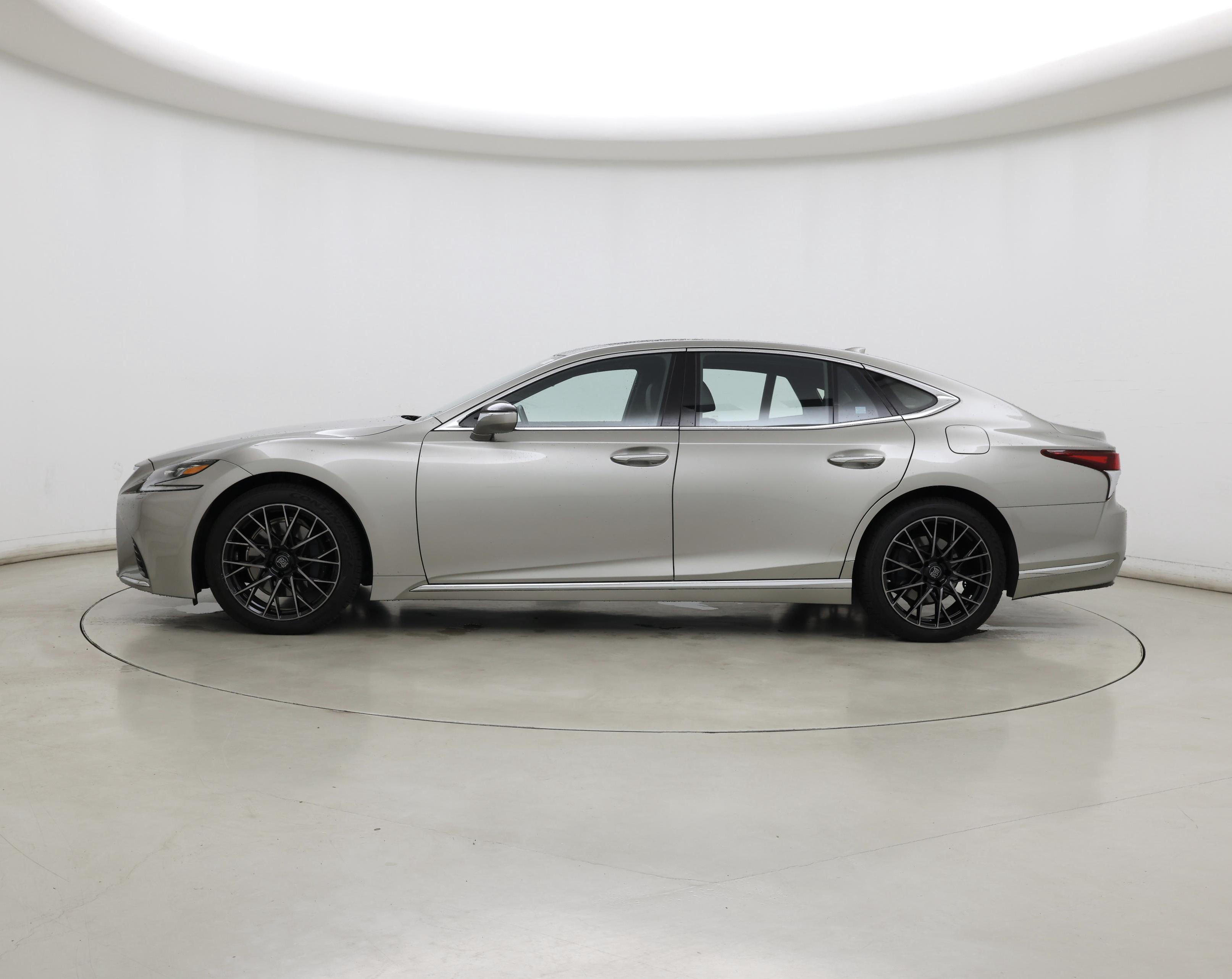Thumbnail: 2019 Lexus LS - 3