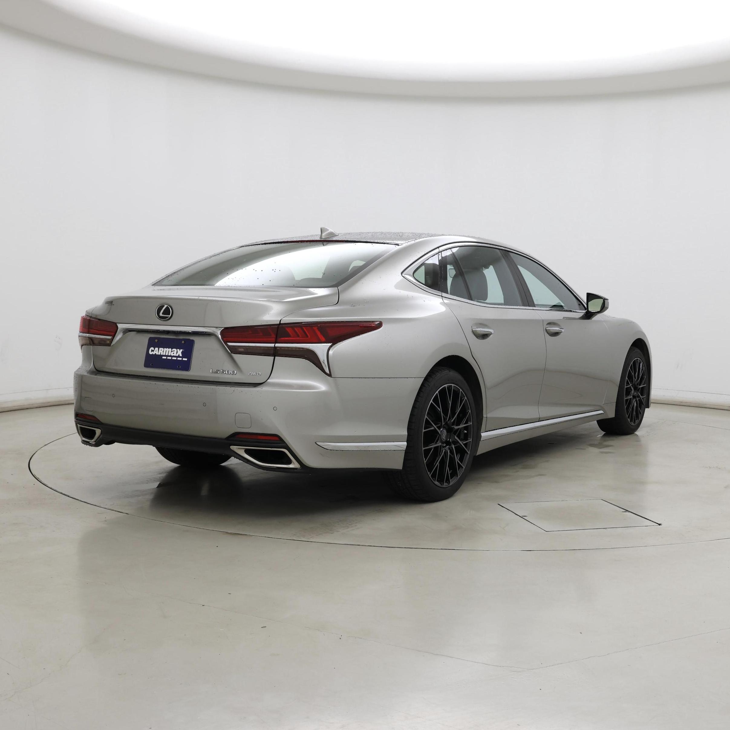Thumbnail: 2019 Lexus LS - 8