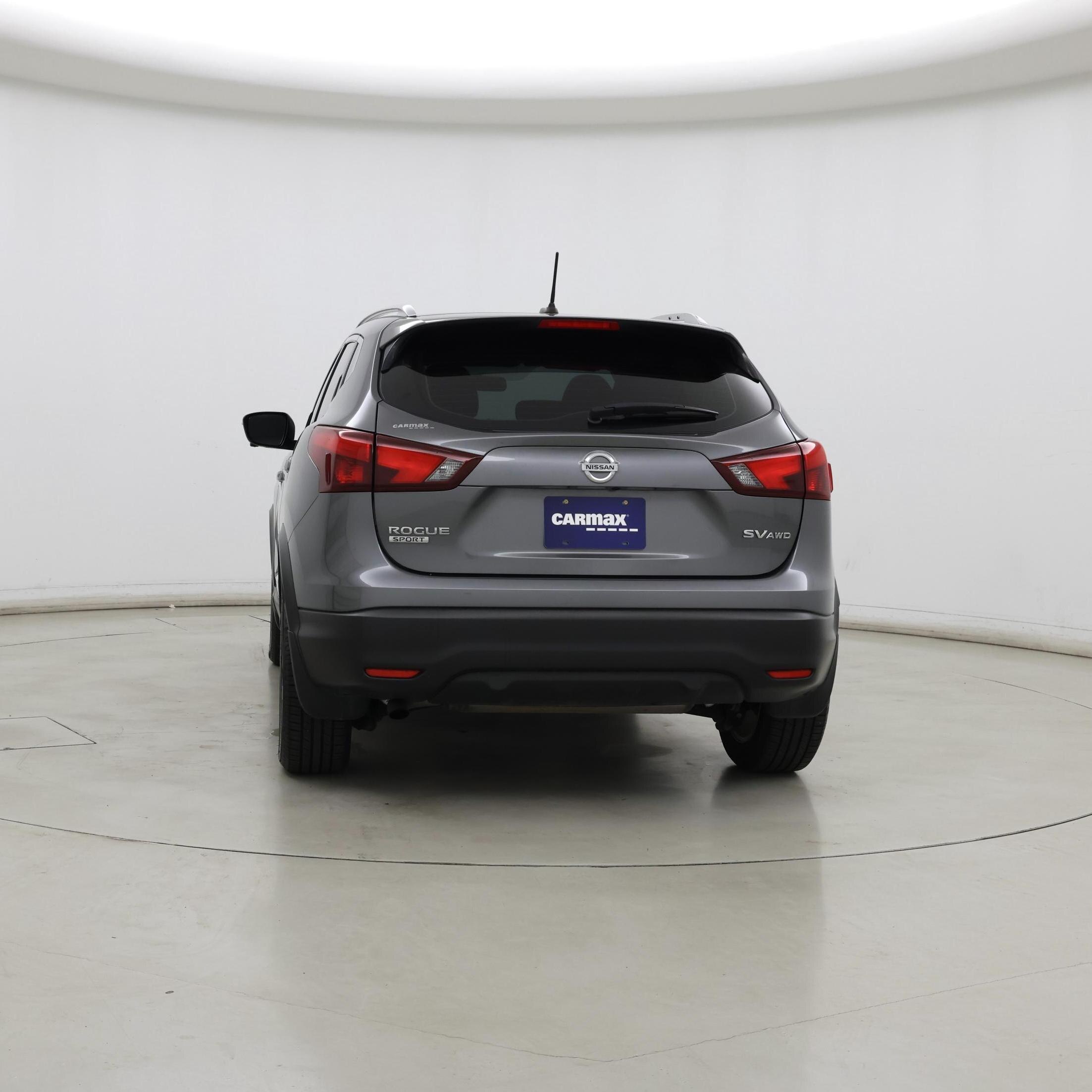 Thumbnail: 2018 Nissan Rogue Sport - 6