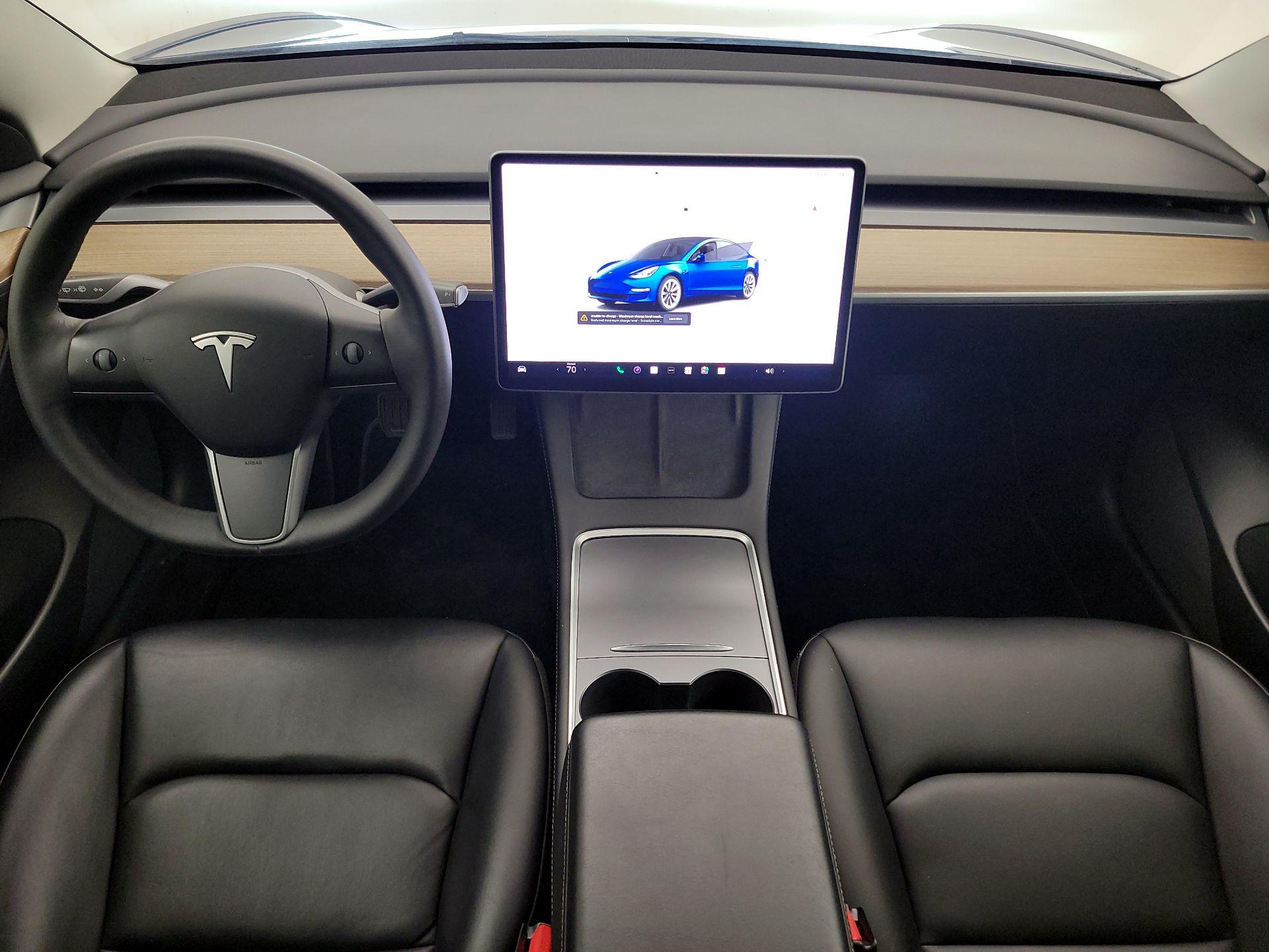 Thumbnail: 2022 Tesla Model 3 - 9