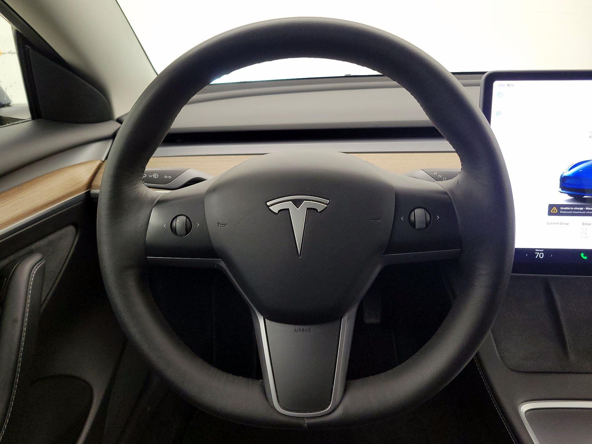 Thumbnail: 2022 Tesla Model 3 - 10