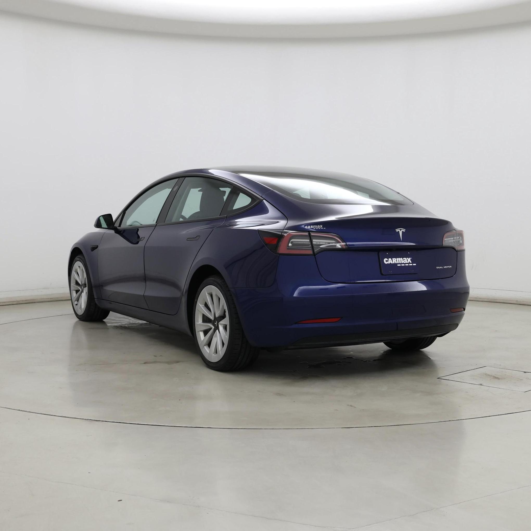 Thumbnail: 2022 Tesla Model 3 - 2
