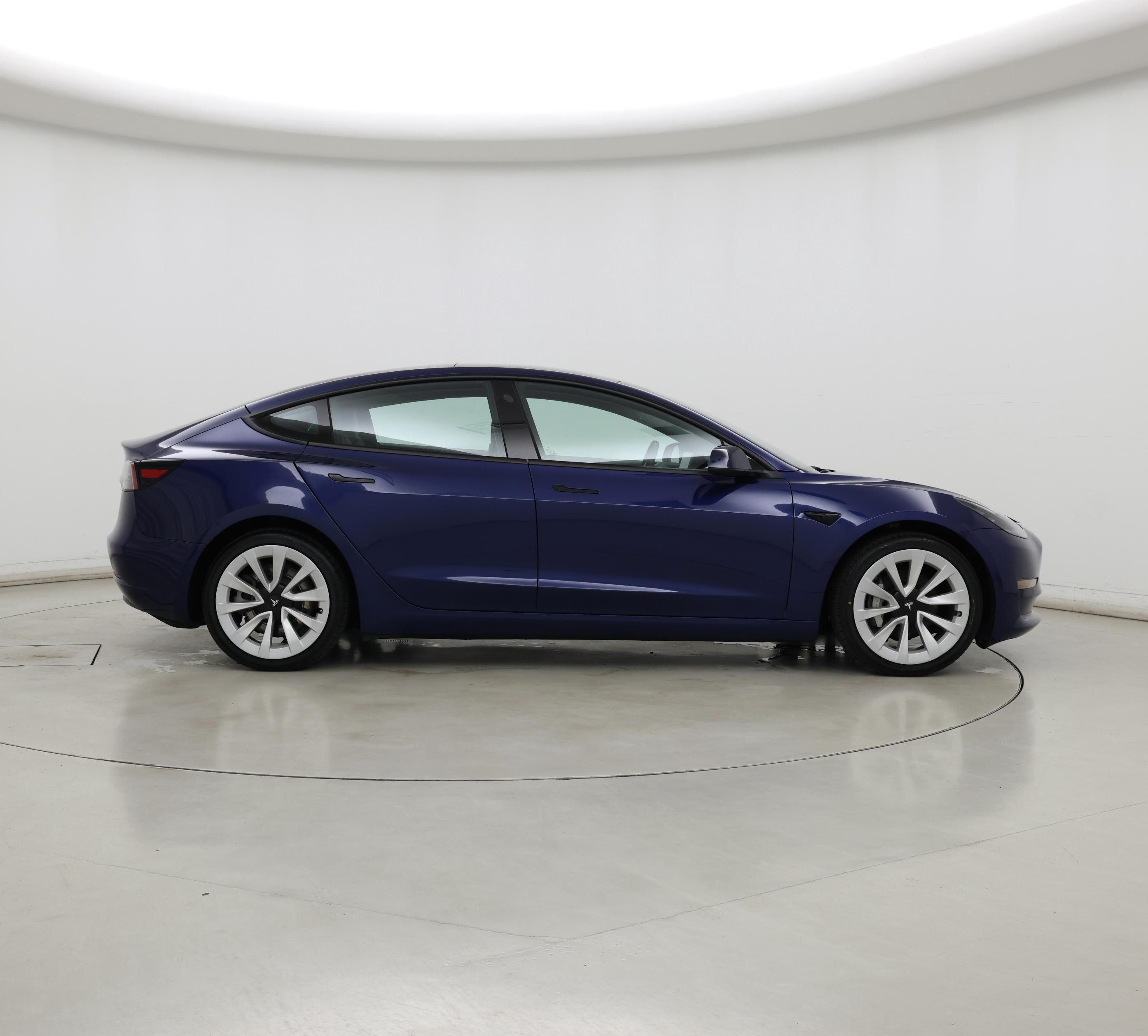Thumbnail: 2022 Tesla Model 3 - 7