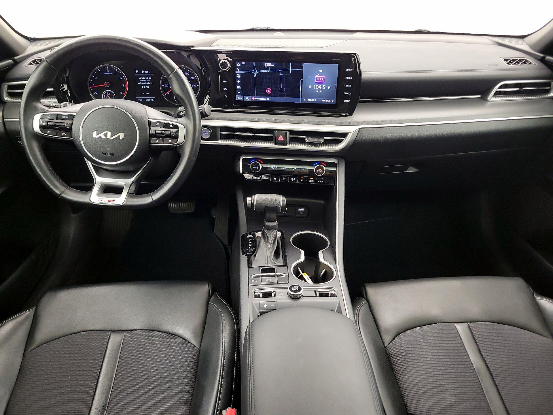 Thumbnail: 2022 Kia K5 - 9