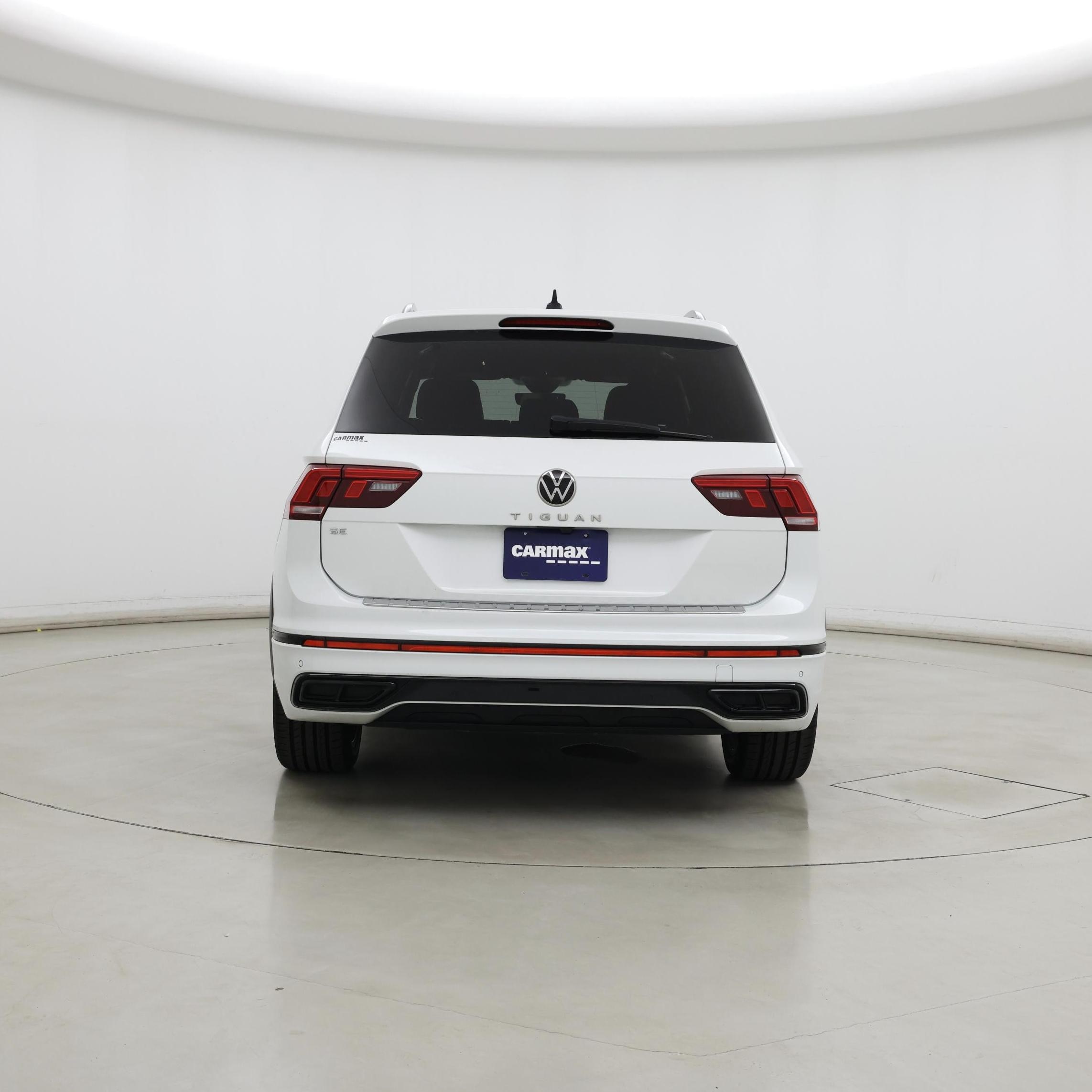 Thumbnail: 2023 Volkswagen Tiguan - 6
