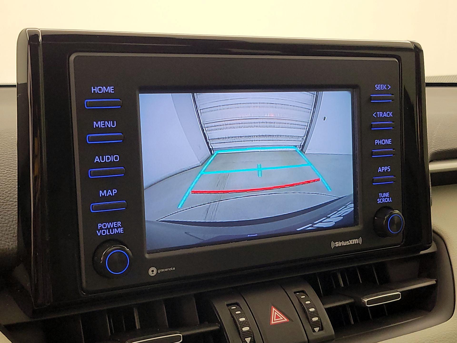Thumbnail: 2021 Toyota RAV4 - 14
