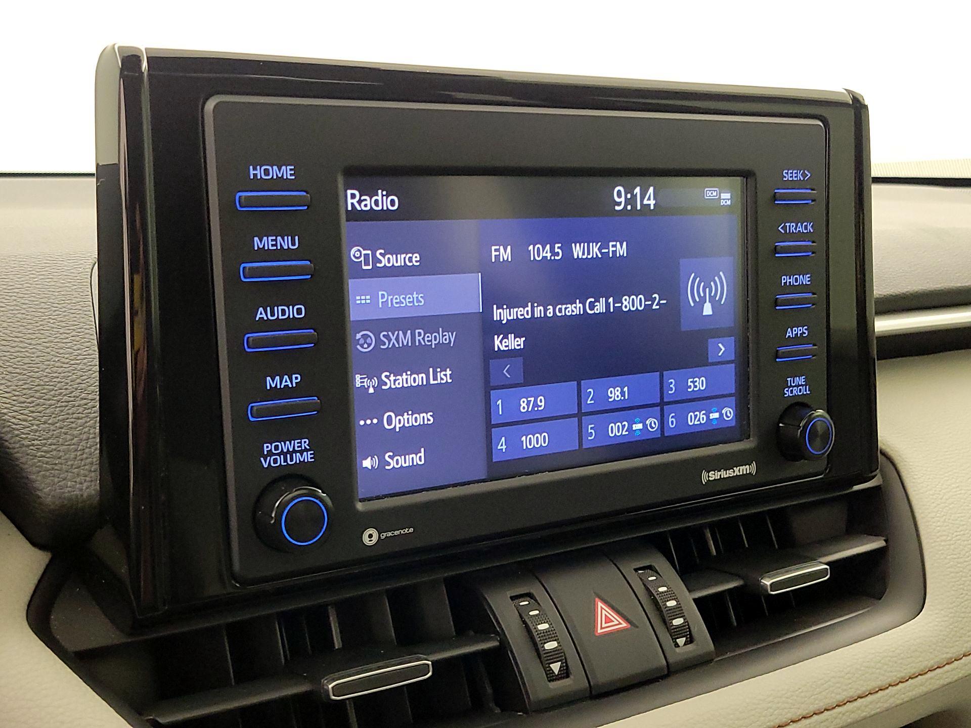 Thumbnail: 2021 Toyota RAV4 - 15