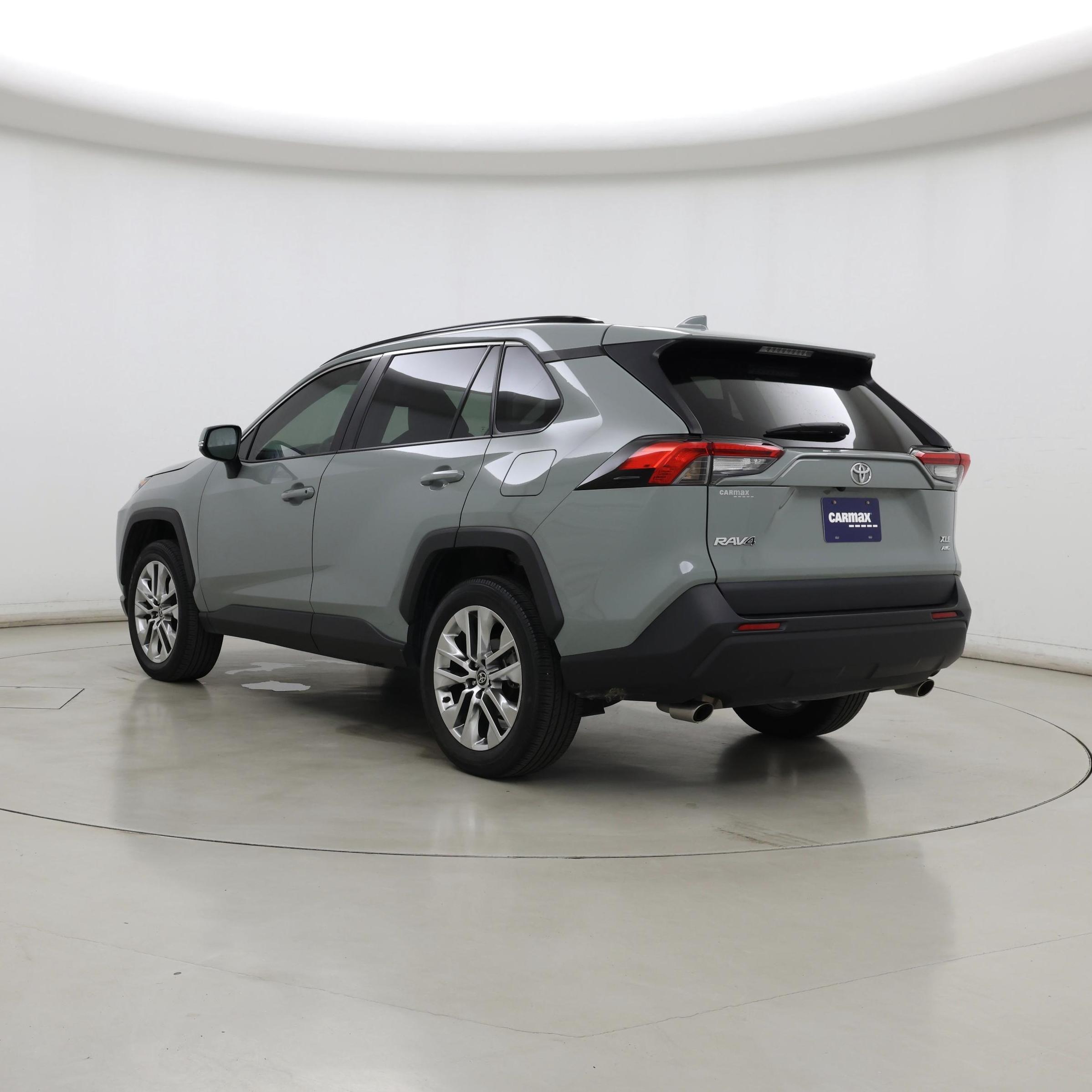 Thumbnail: 2021 Toyota RAV4 - 2