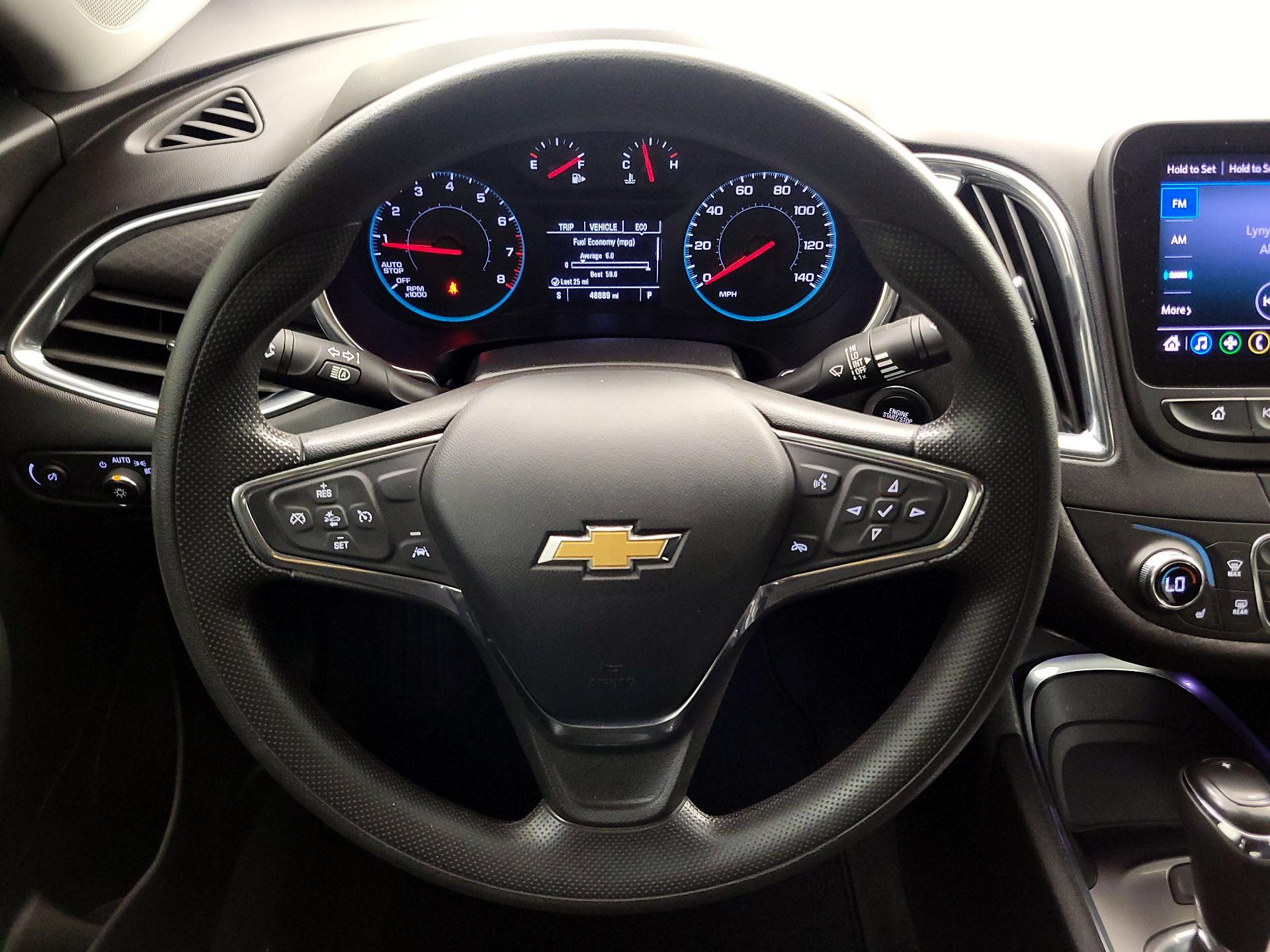 Thumbnail: 2020 Chevrolet Malibu - 10
