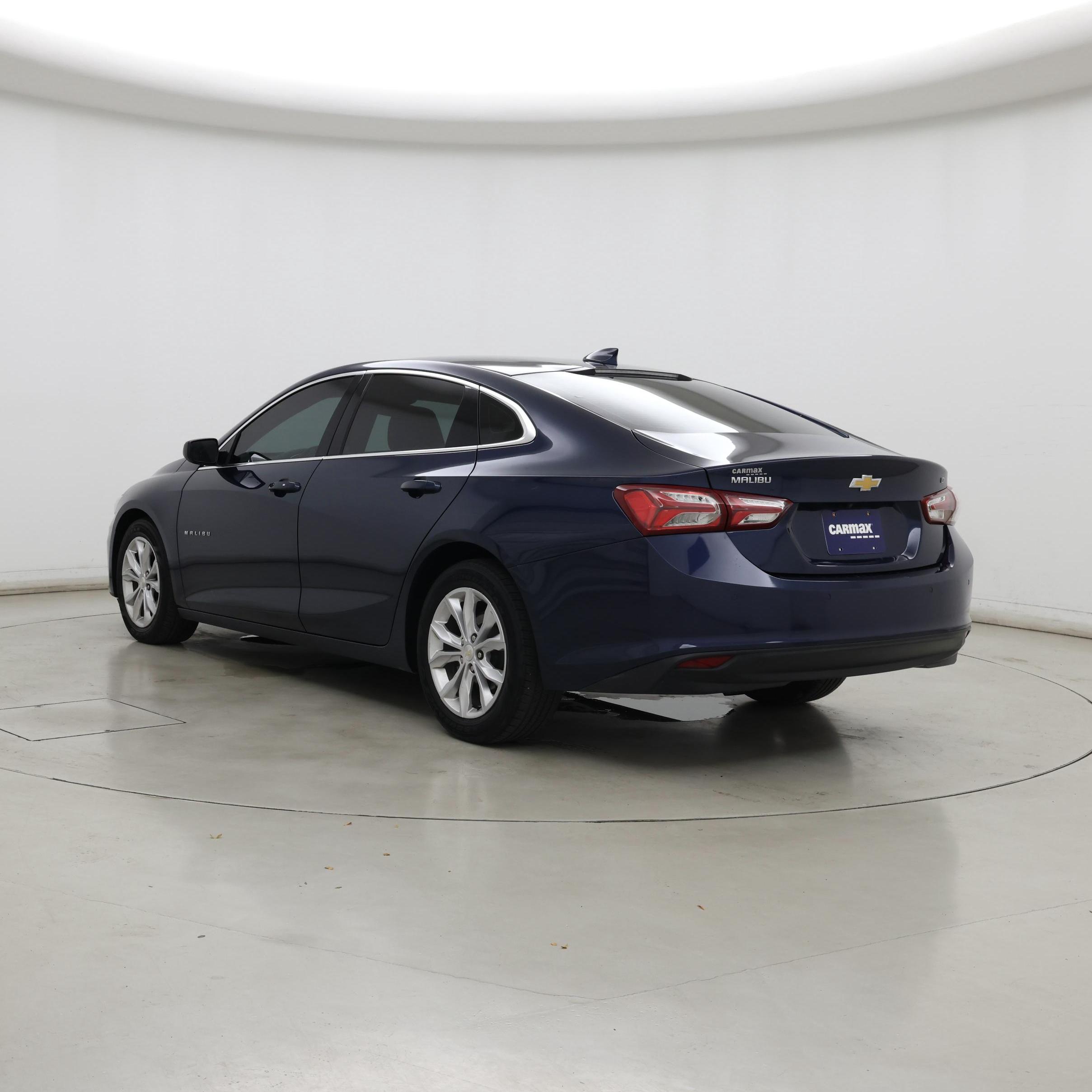 Thumbnail: 2020 Chevrolet Malibu - 2
