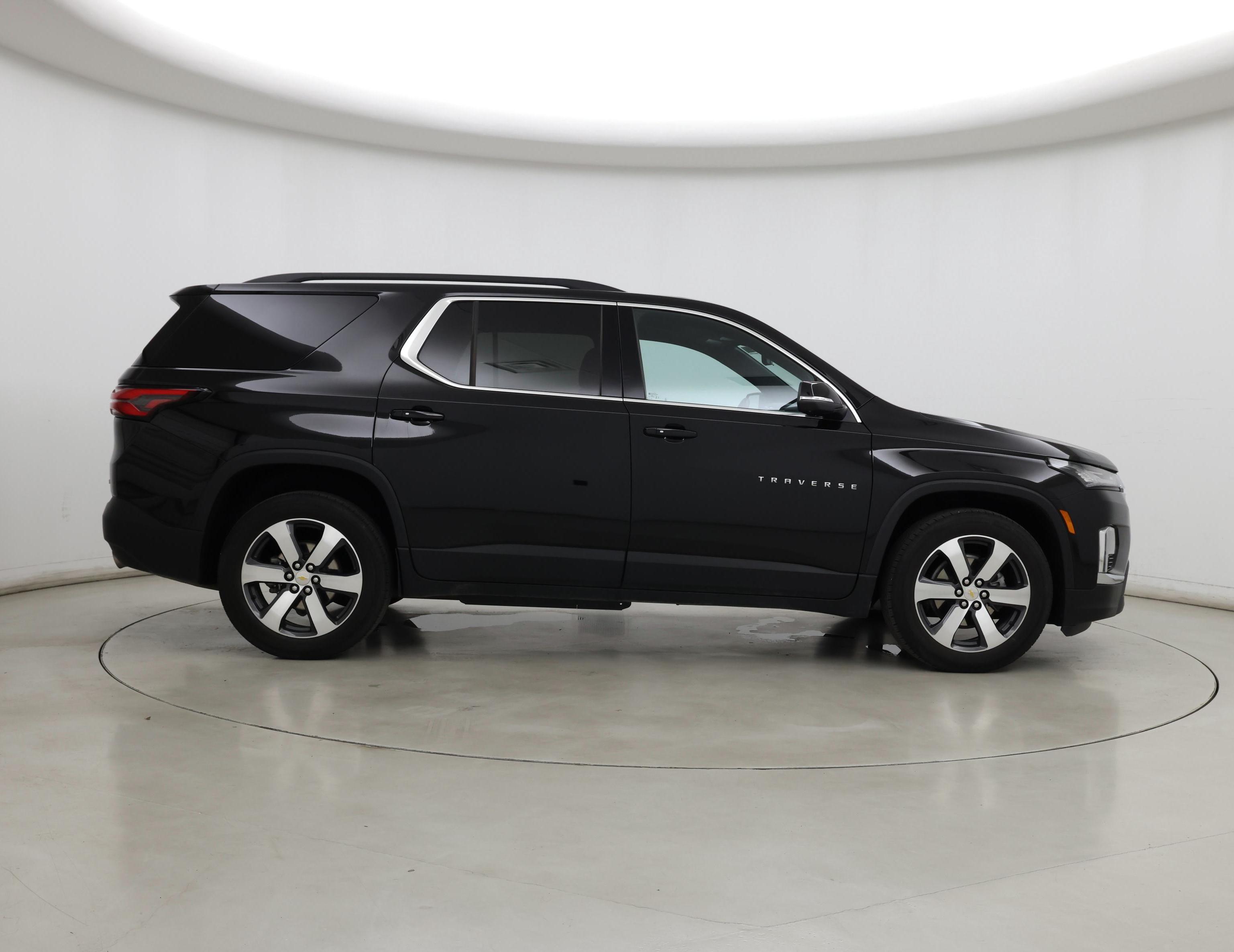 Thumbnail: 2023 Chevrolet Traverse - 7