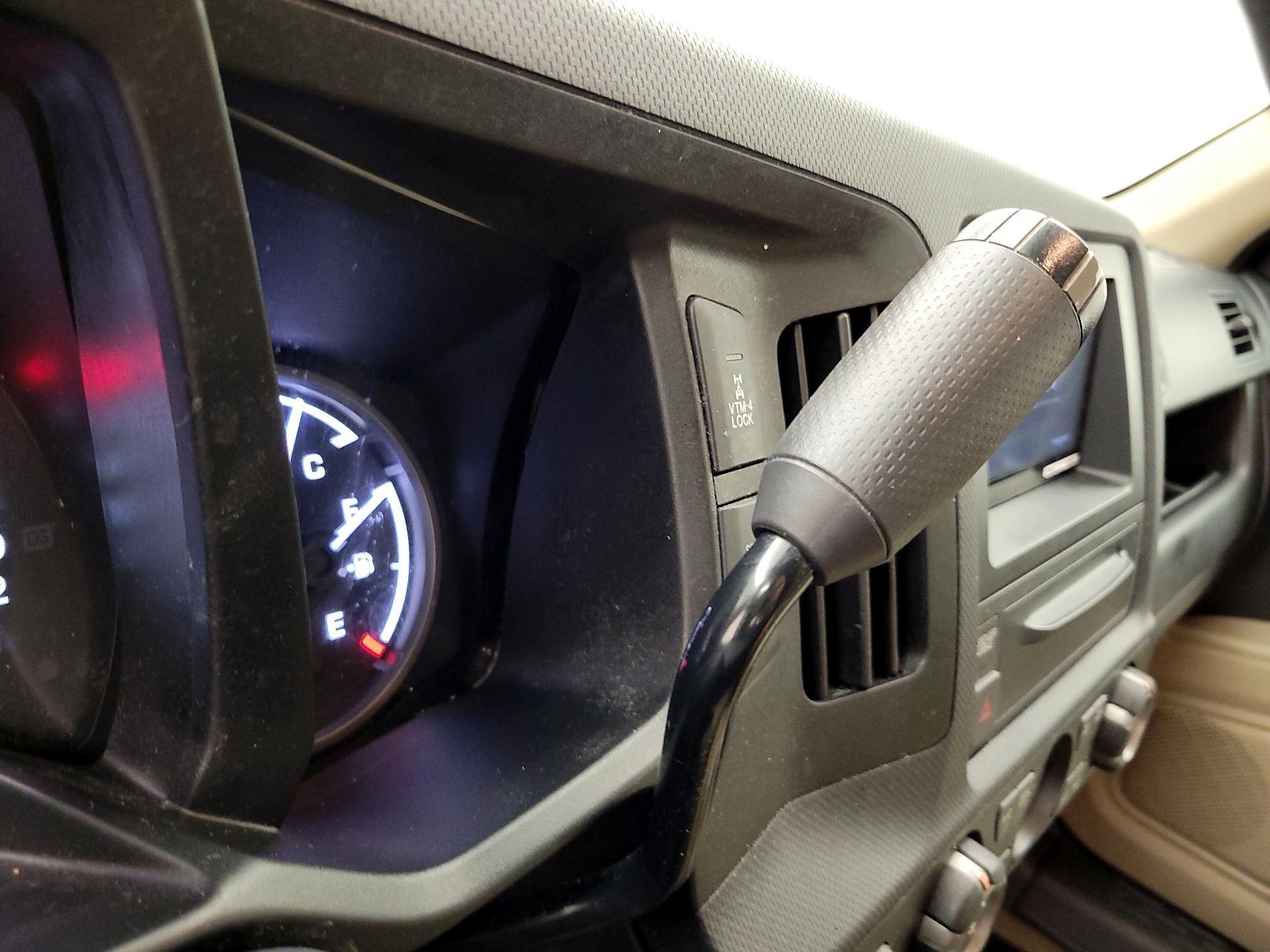 Thumbnail: 2013 Honda Ridgeline - 17
