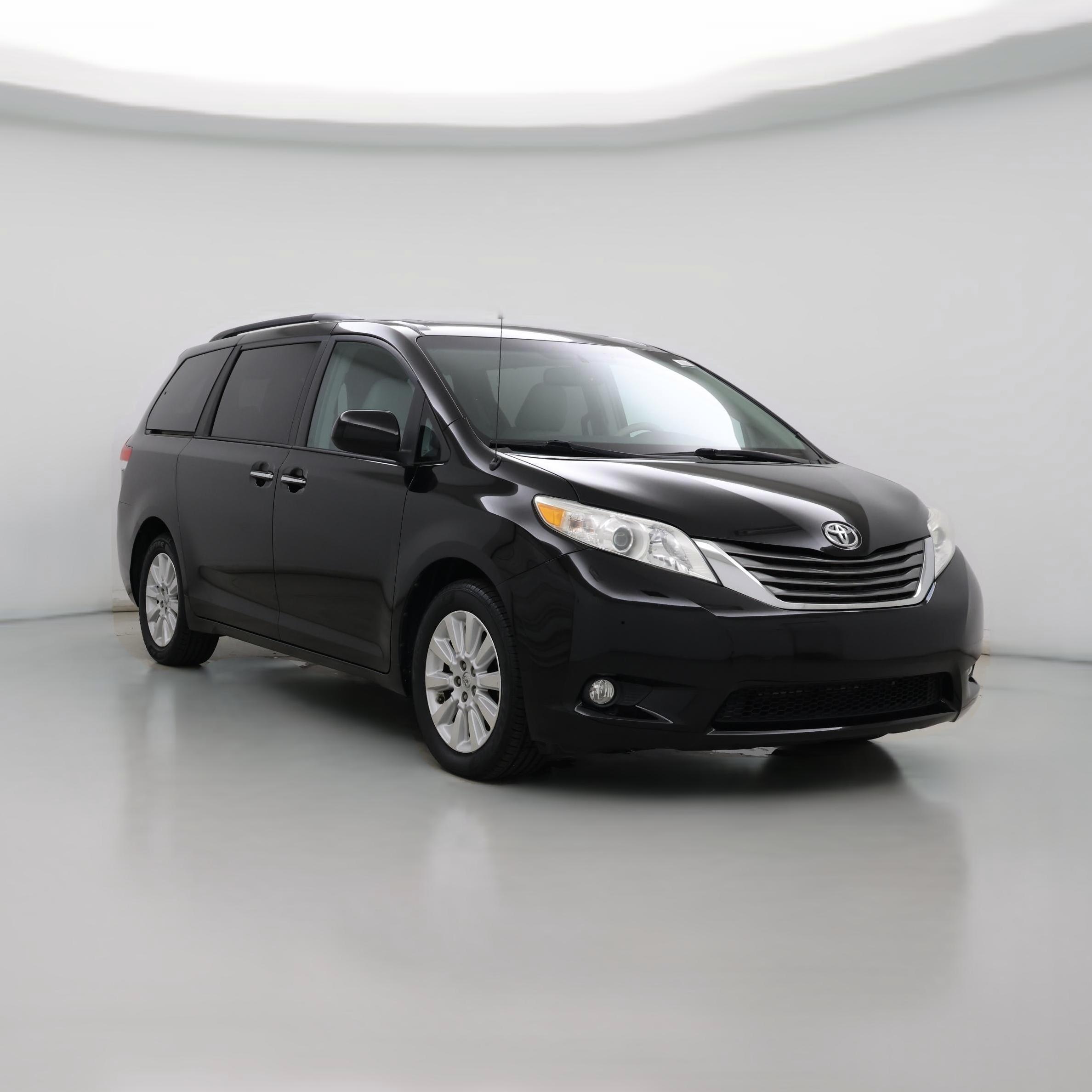 Thumbnail: 2013 Toyota Sienna - 1