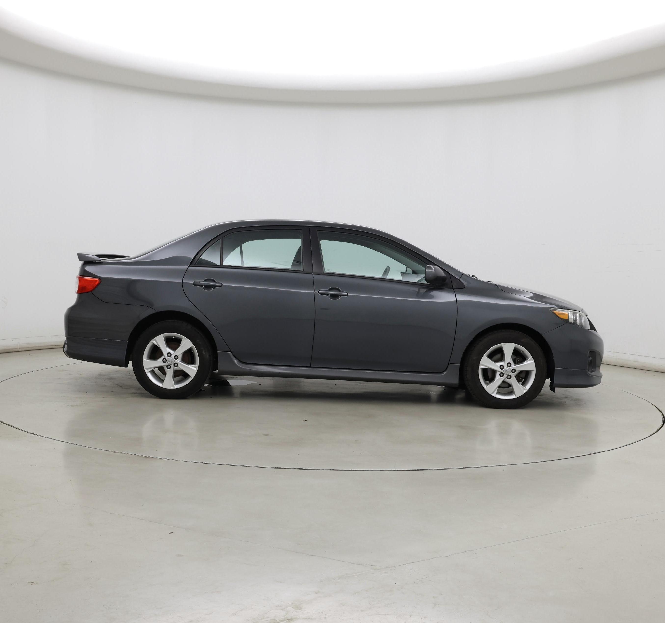 Thumbnail: 2013 Toyota Corolla - 7
