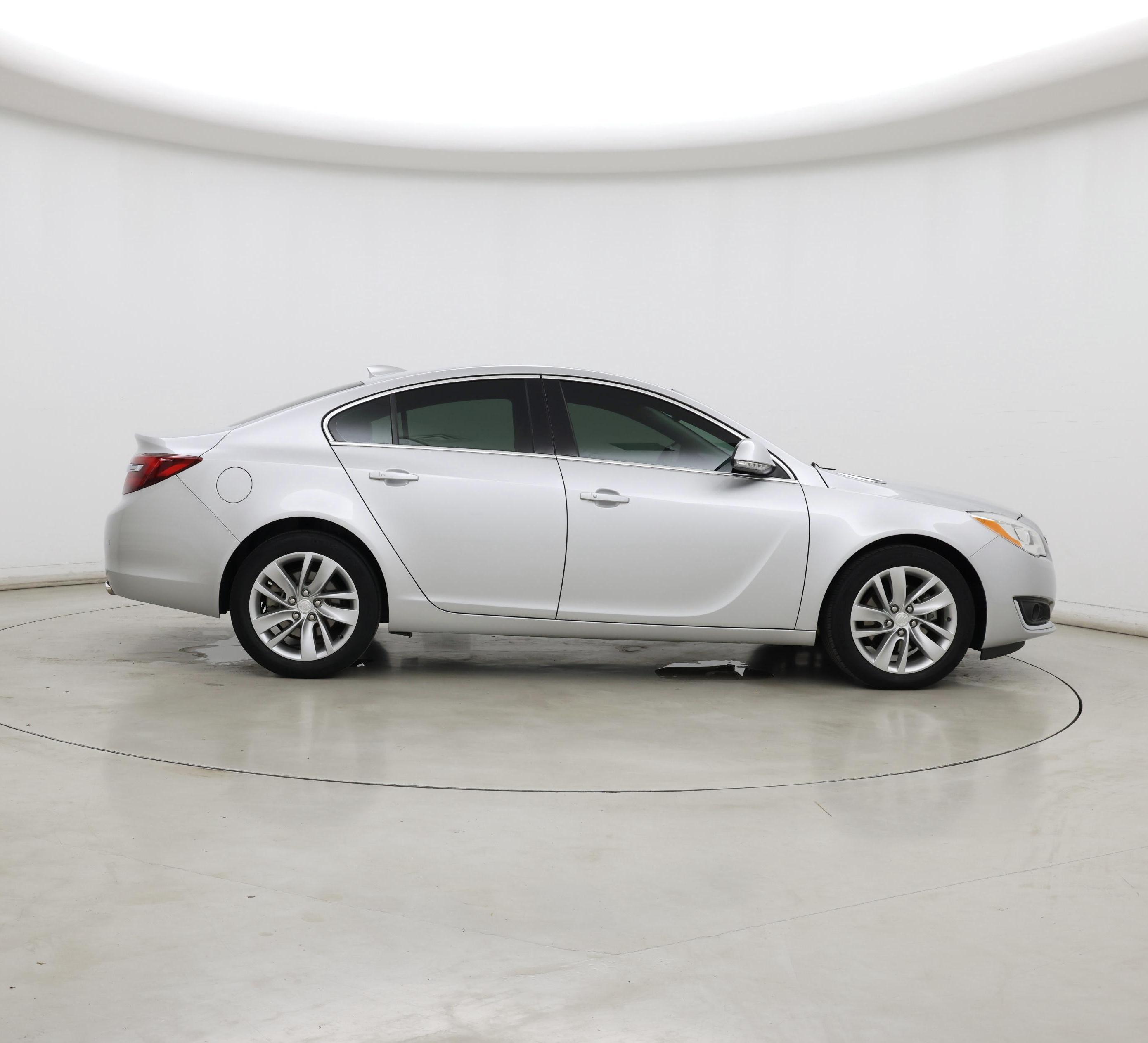 Thumbnail: 2017 Buick Regal - 7